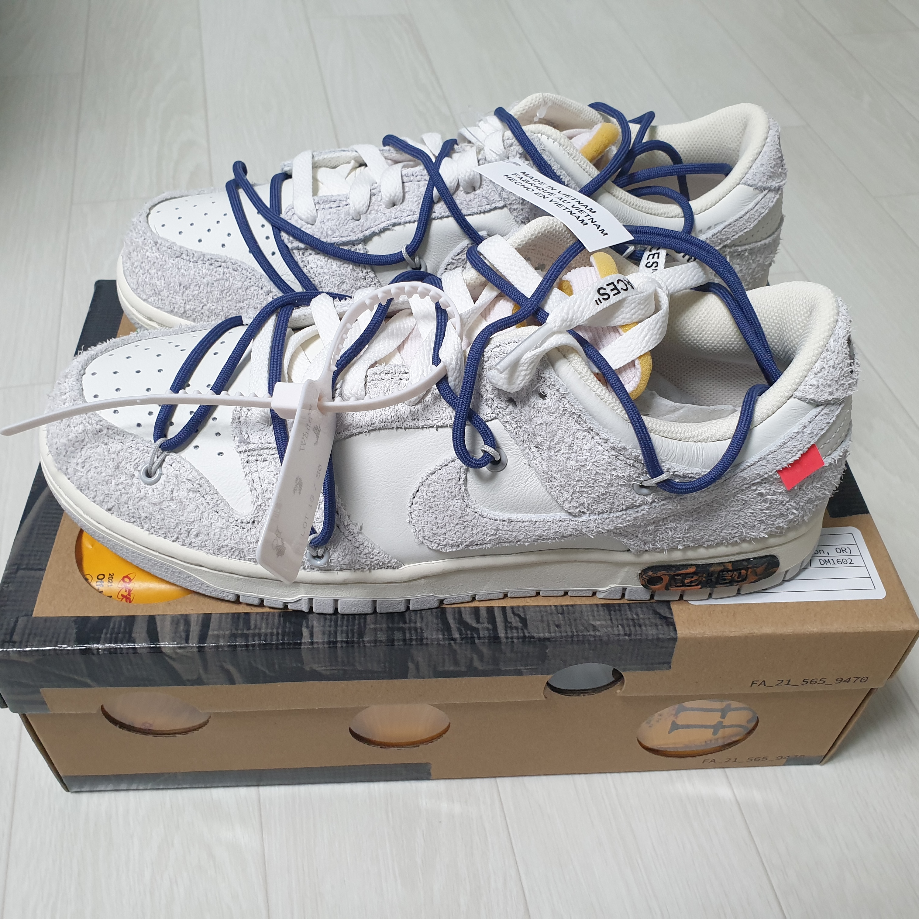 Nike x Off-White Dunk Low The 50 - Lot 18 착용 스타일 - 1