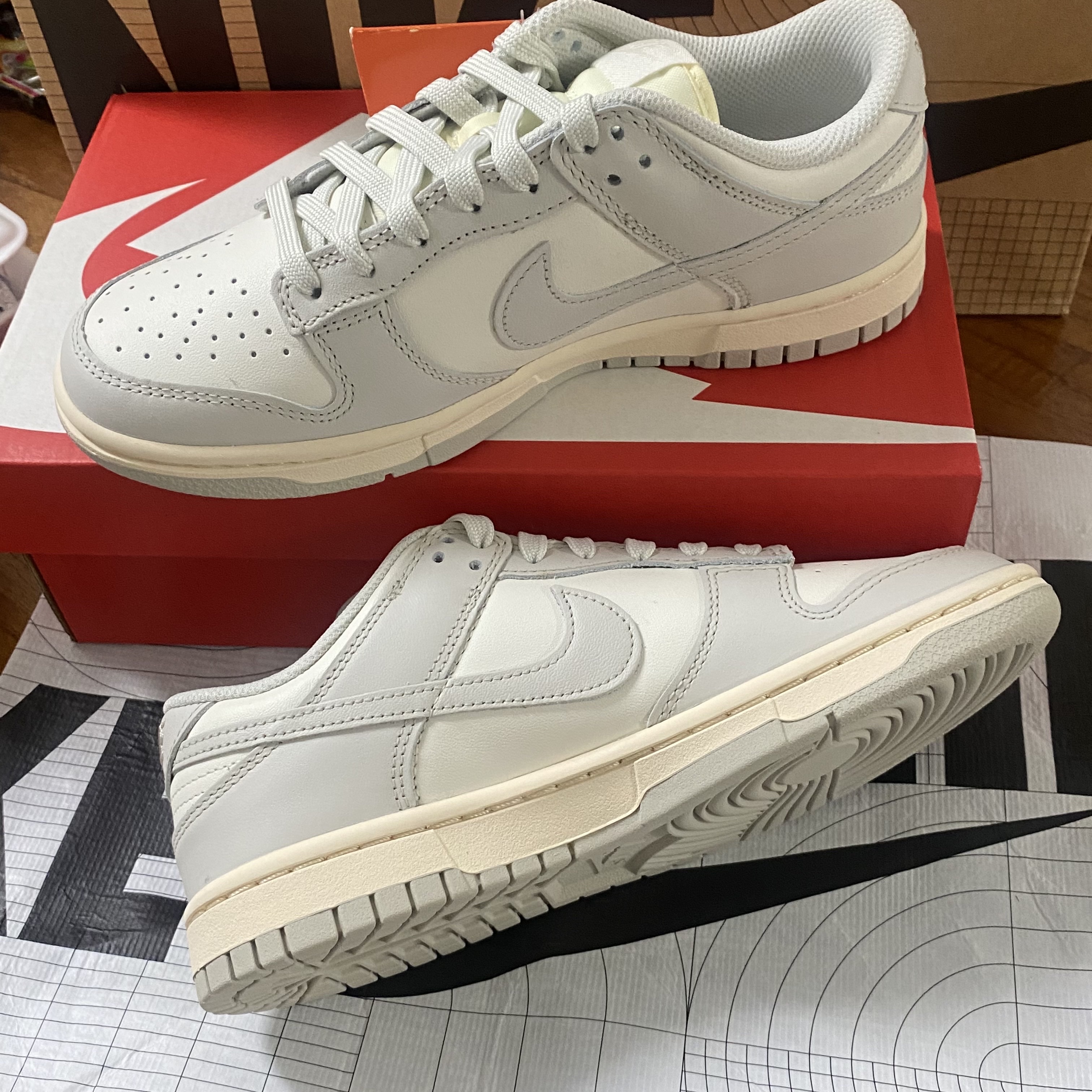 (W) Nike Dunk Low Light Bone 착용 스타일