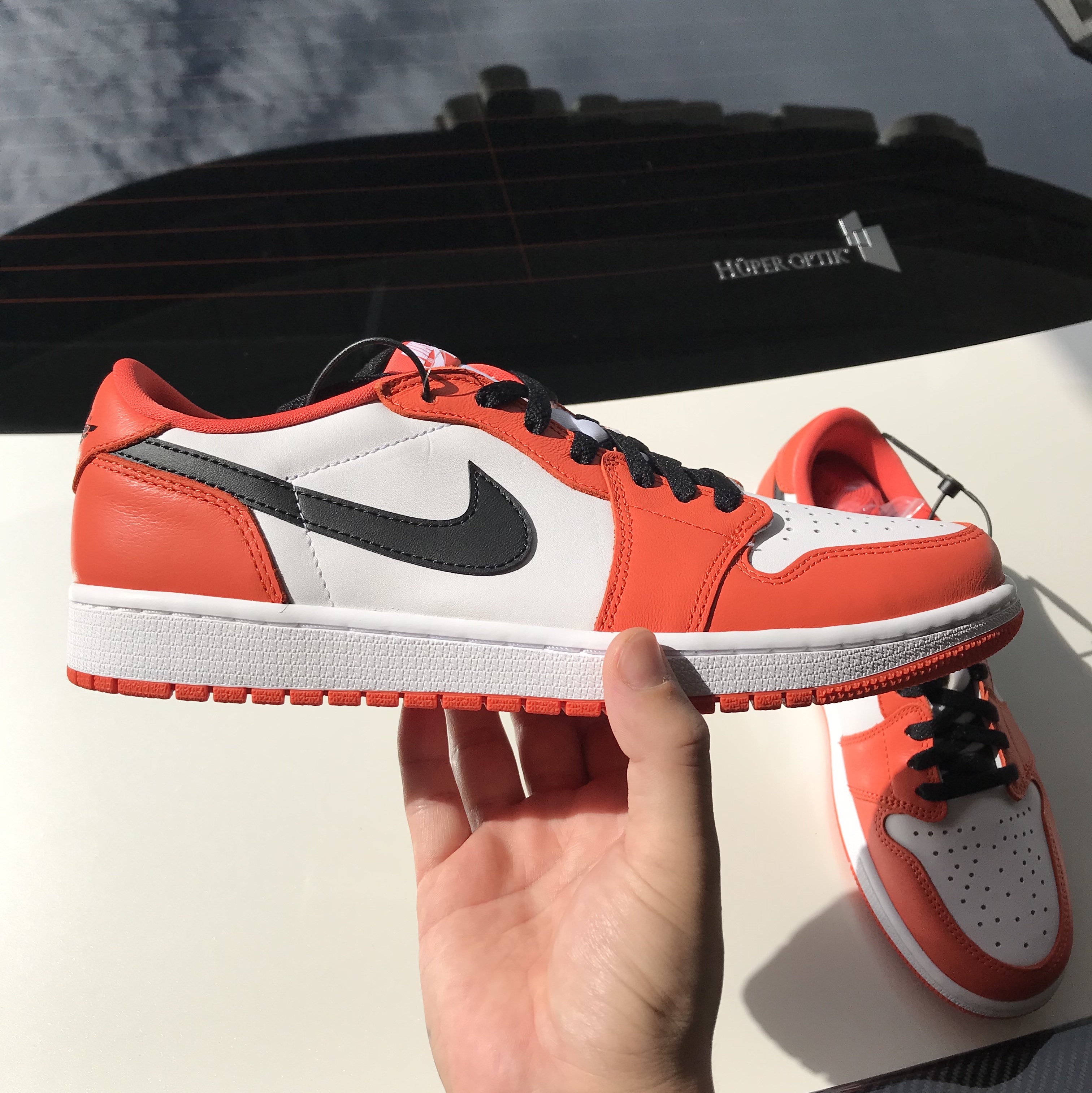 Jordan 1 Low OG Starfish 착용 스타일
