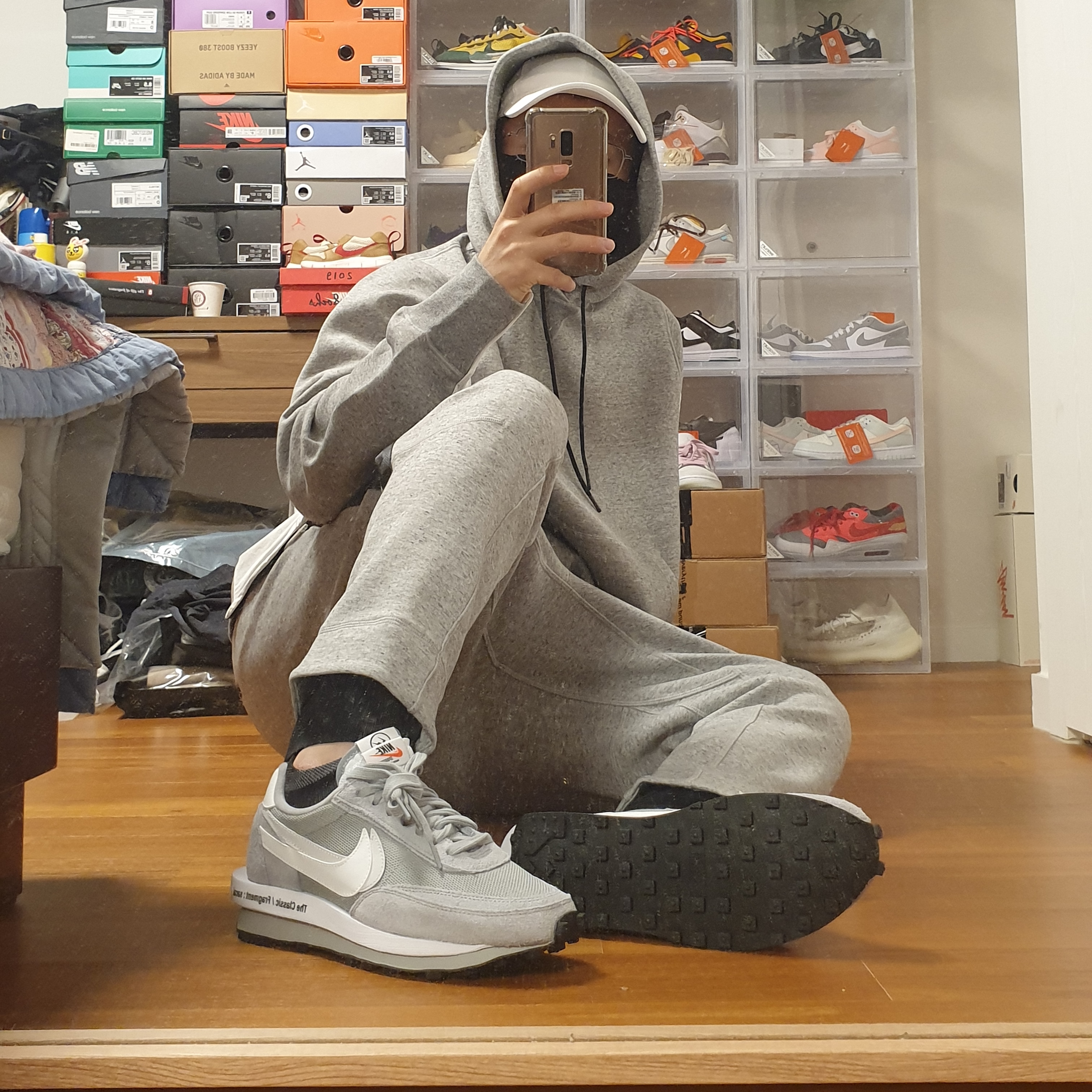 Nike x Sacai x Fragment LDWaffle Light Smoke Grey, Nike x Sacai NRG Fleece Pants Dark Grey Heather - US/EU 착용 스타일 - 3