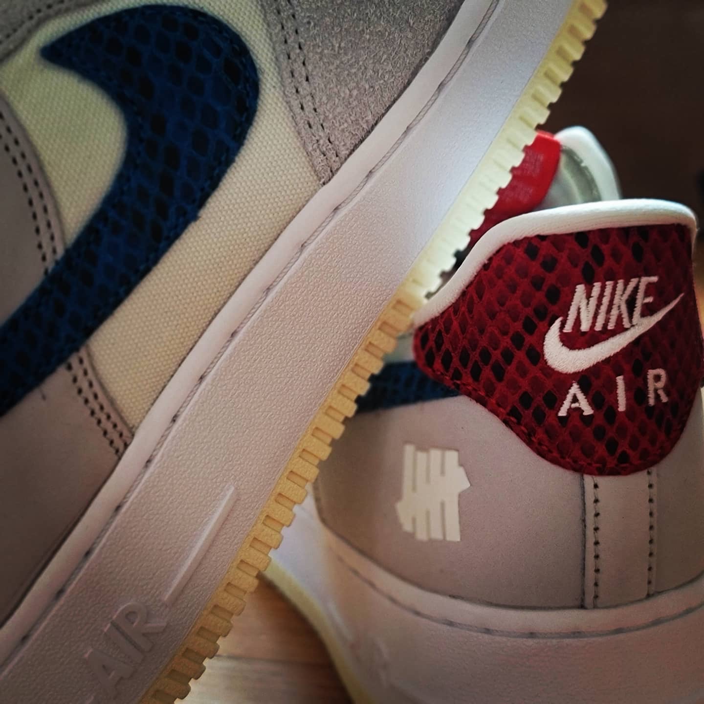 Nike x Undefeated Air Force 1 Low SP 5 On It 착용 스타일 - 2
