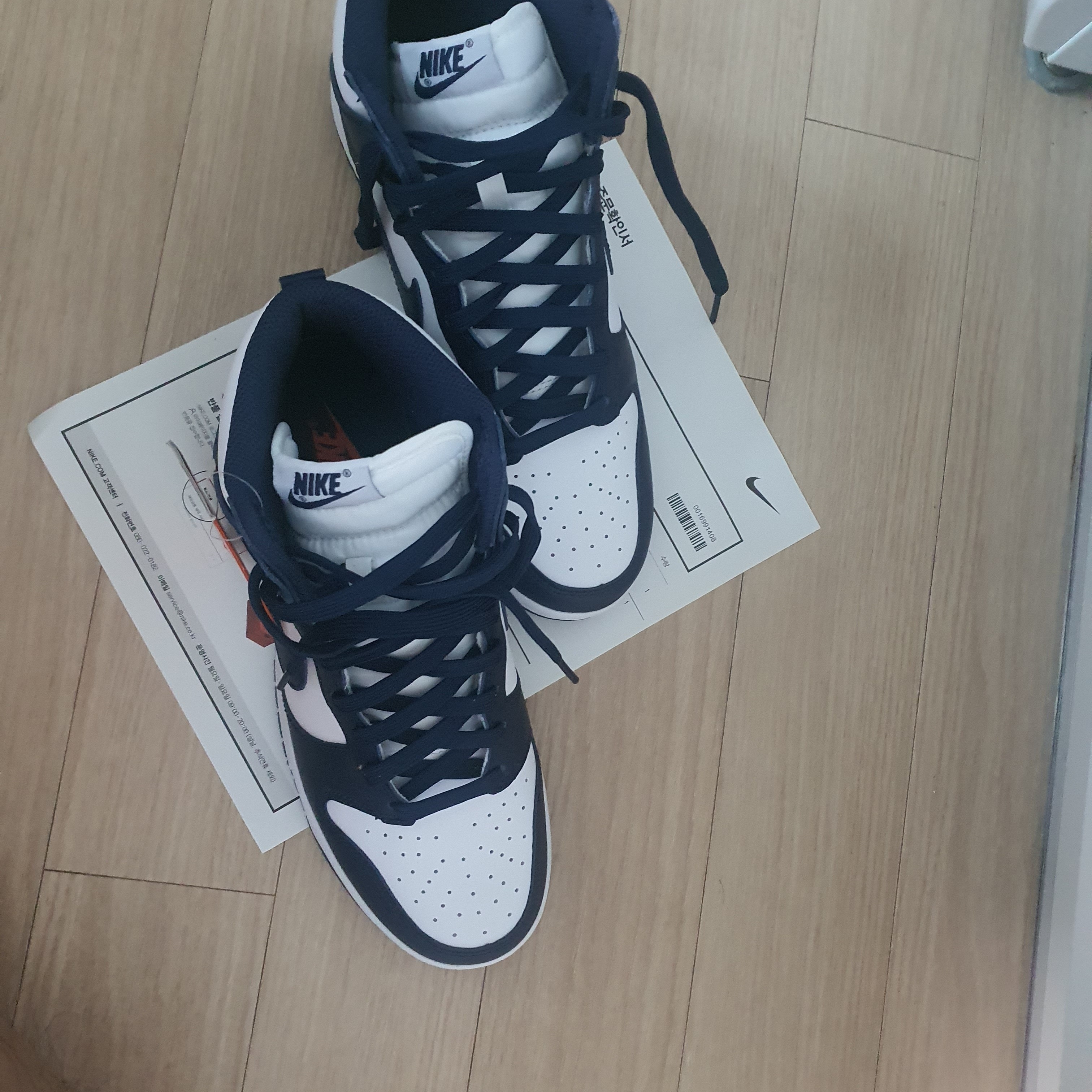 Nike Dunk High Retro Championship Navy 착용 스타일 - 2