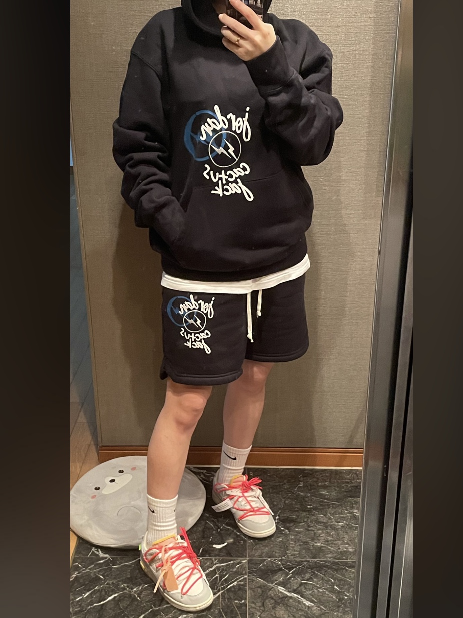 Jordan x Travis Scott x Fragment Hoodie Black (DJ0615-010), Jordan x Travis Scott x Fragment Shorts Black (DJ0617-010) 착용 스타일 - 2