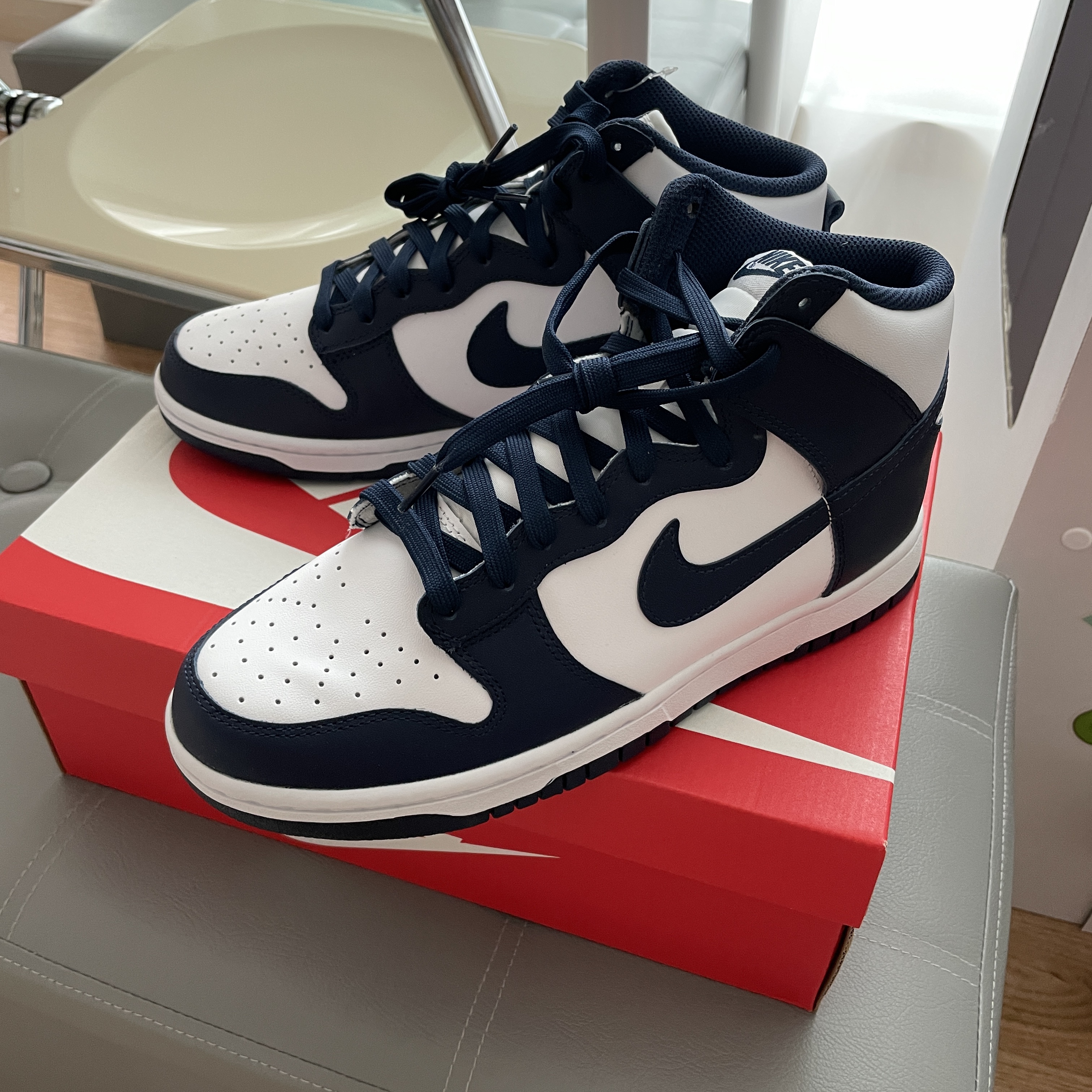 Nike Dunk High Retro Championship Navy 착용 스타일 - 3