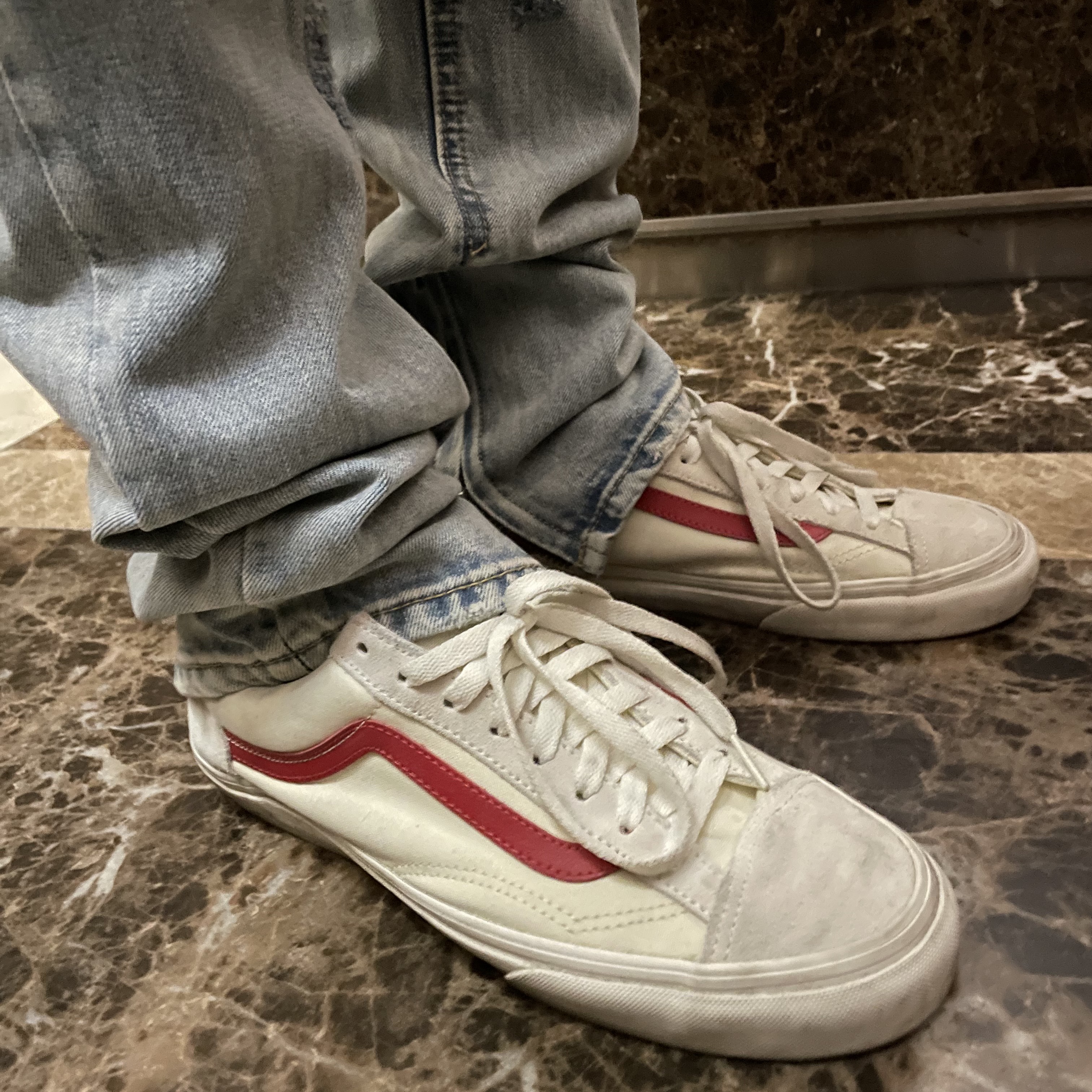 Vans Style 36 Marshmallow Racing Red 착용 스타일 - 2