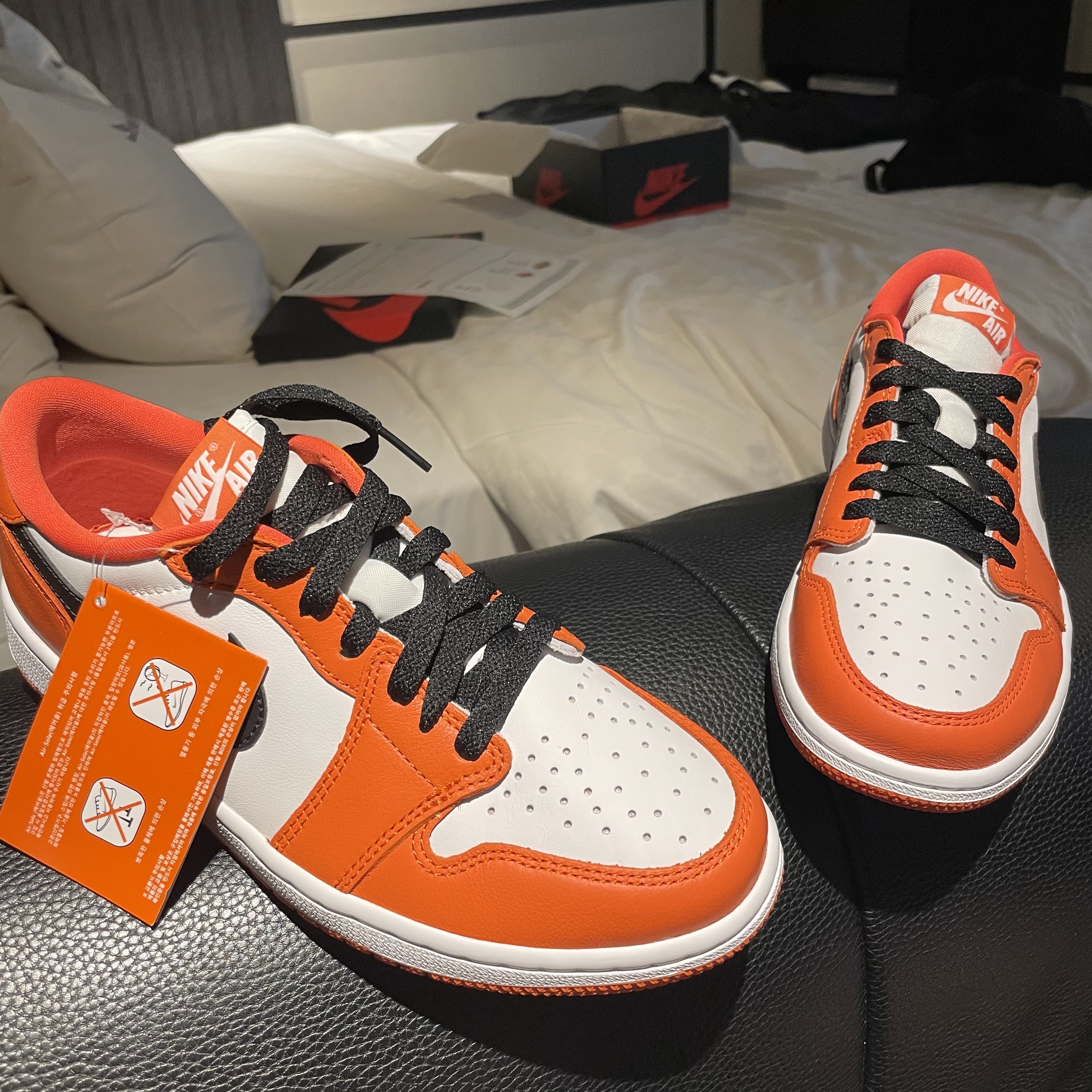 Jordan 1 Low OG Starfish 착용 스타일