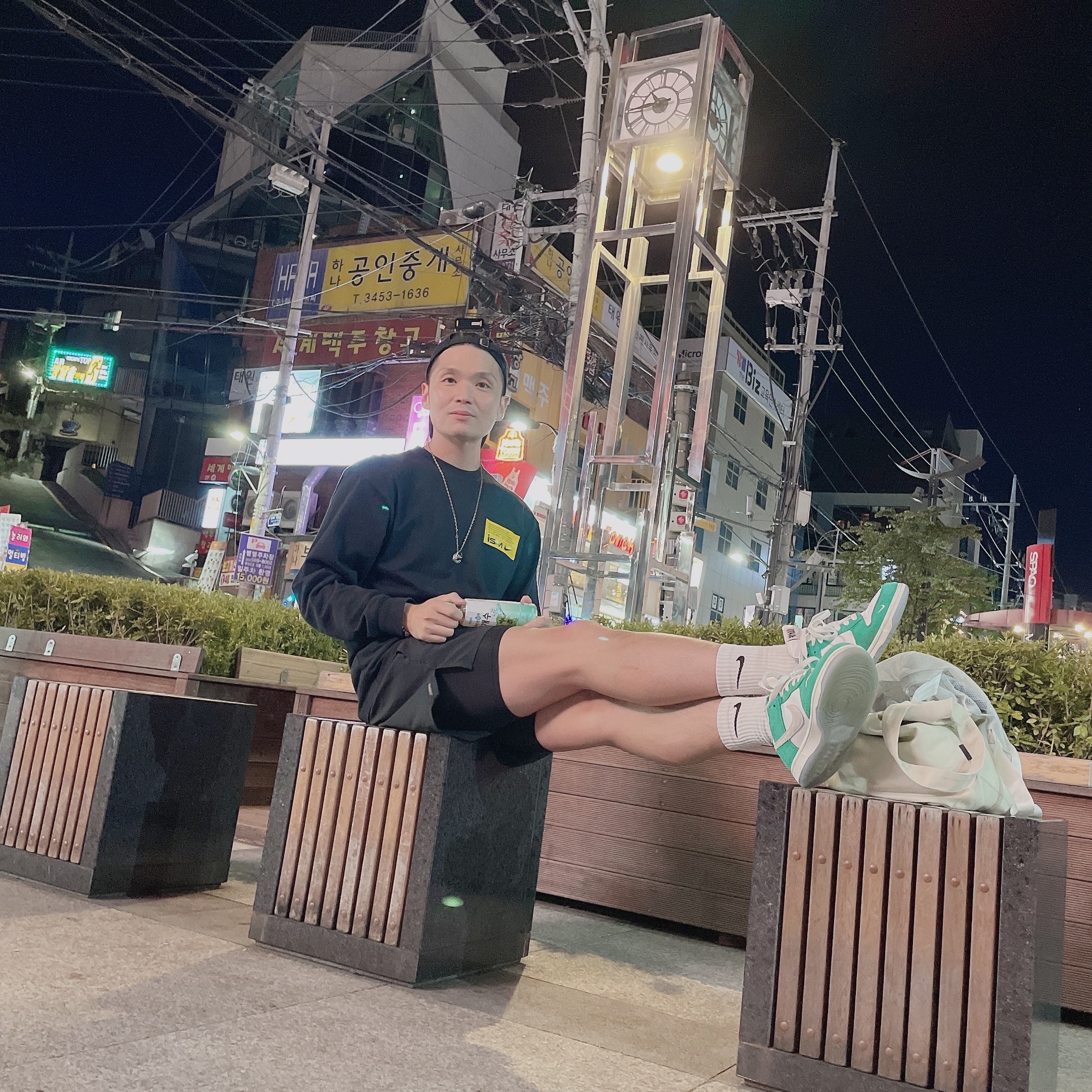 Nike x Kasina Dunk Low Road Sign - Kasina Exclusive, Nike NRG ISPA LS T-Shirt 1.0 Black - Asia 착용 스타일 - 3