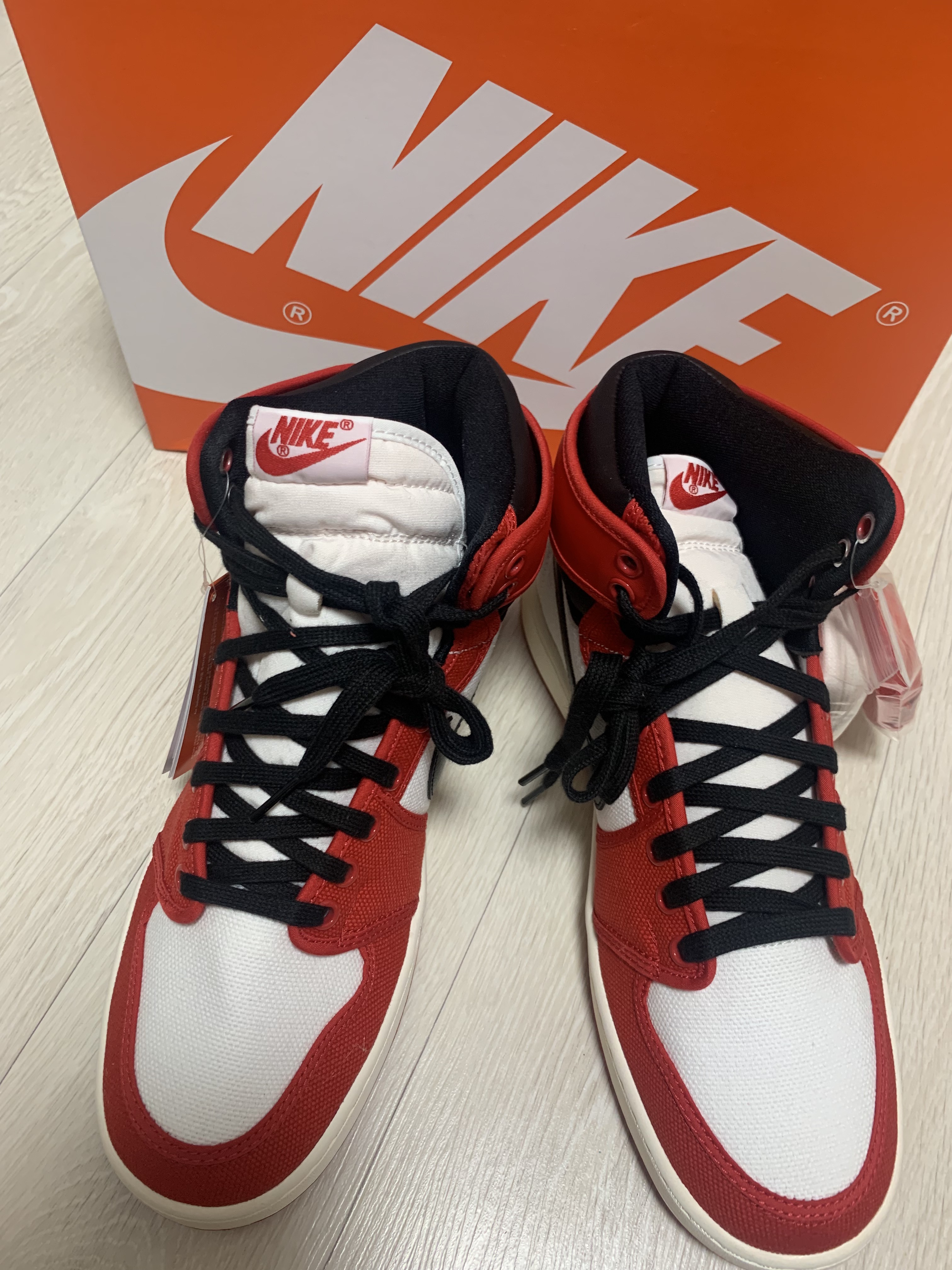 Jordan 1 KO Chicago 2021 착용 스타일 - 3