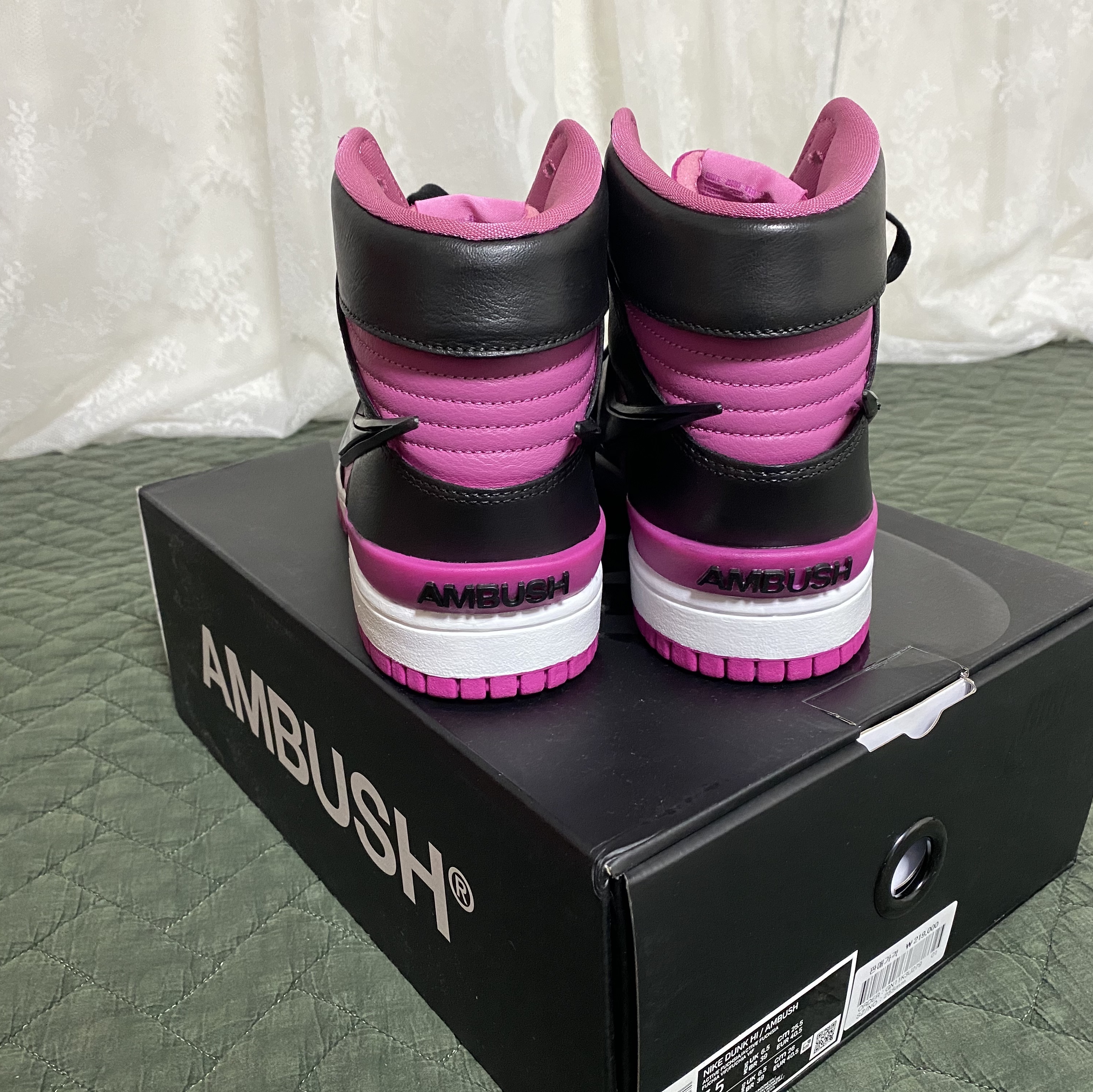 Nike x Ambush Dunk High Cosmic Fuchsia 착용 스타일 - 2