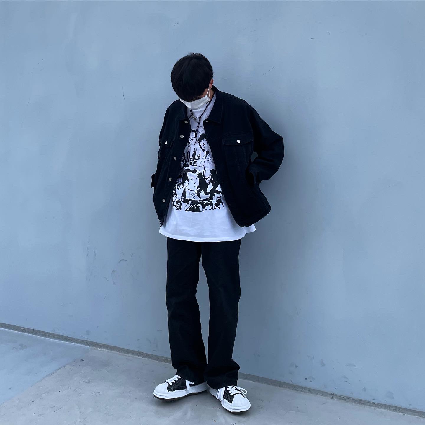 Maison Mihara Yasuhiro Blakey OG Sole Leather Low-top Sneakers Black 착용 스타일 - 1