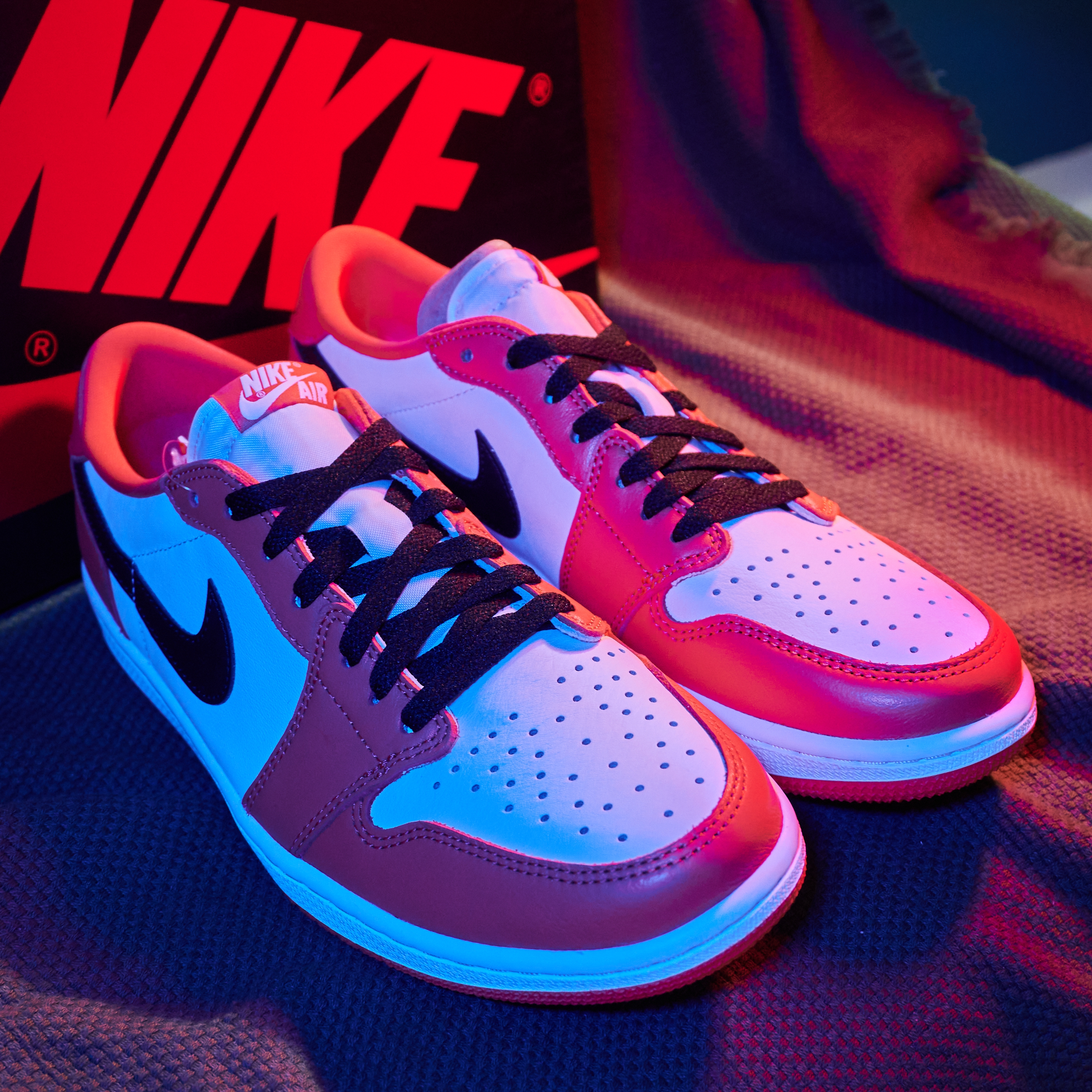 Jordan 1 Low OG Starfish 착용 스타일 - 3