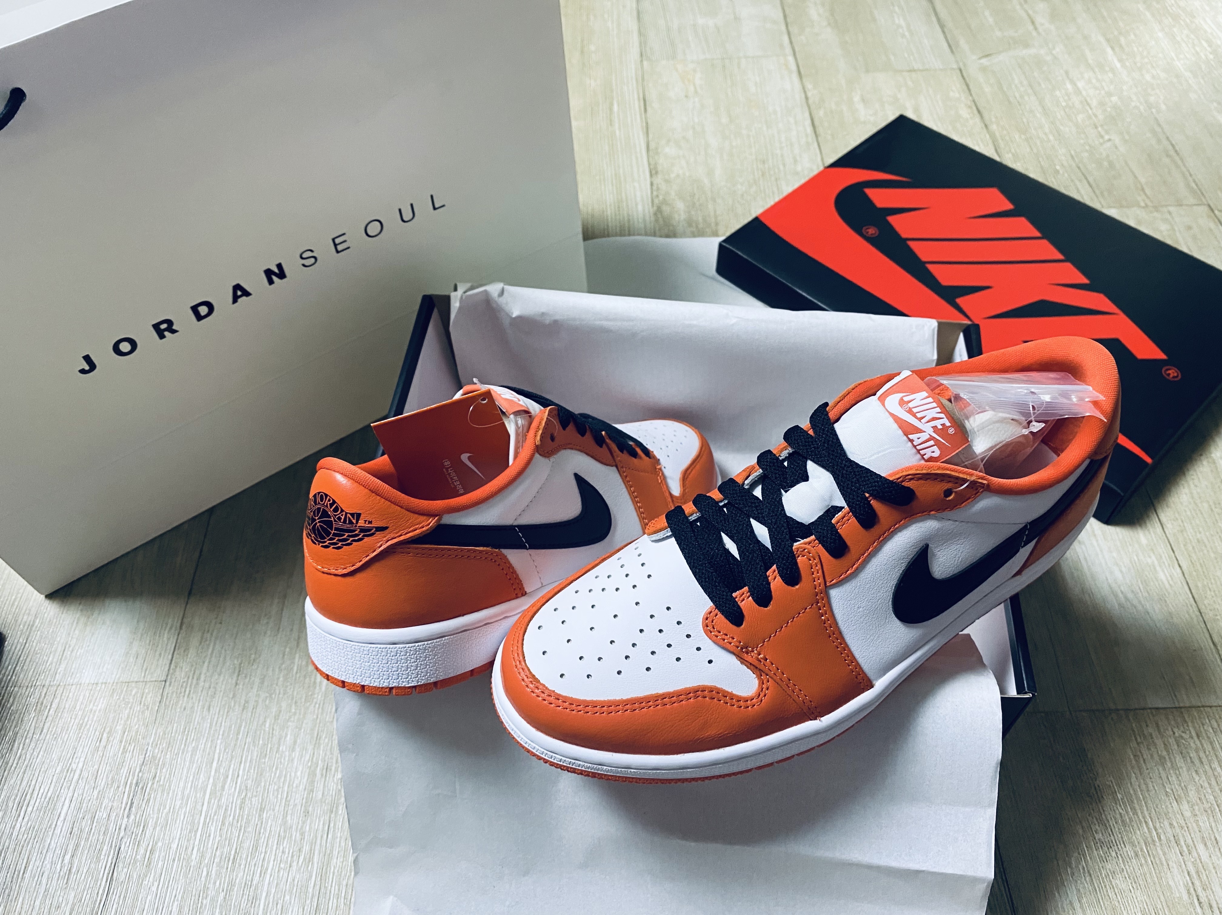 Jordan 1 Low OG Starfish 착용 스타일