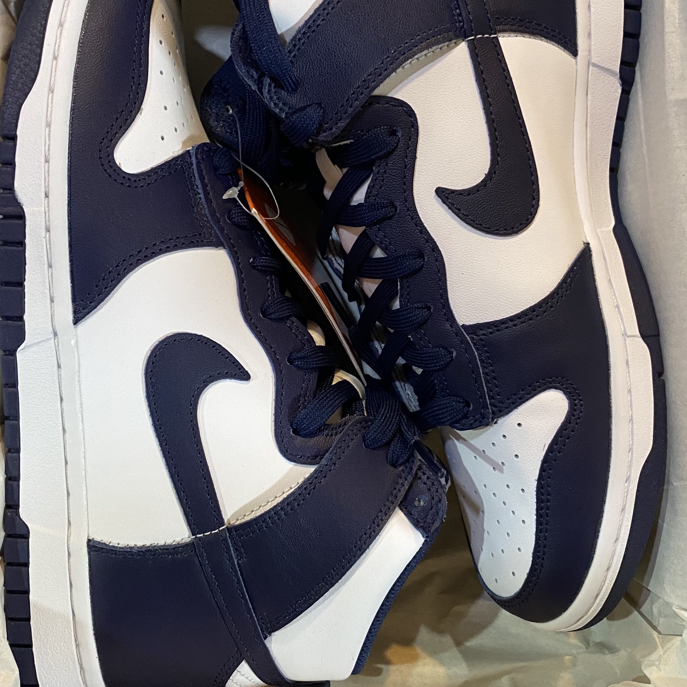 Nike Dunk High Retro Championship Navy 착용 스타일 - 2