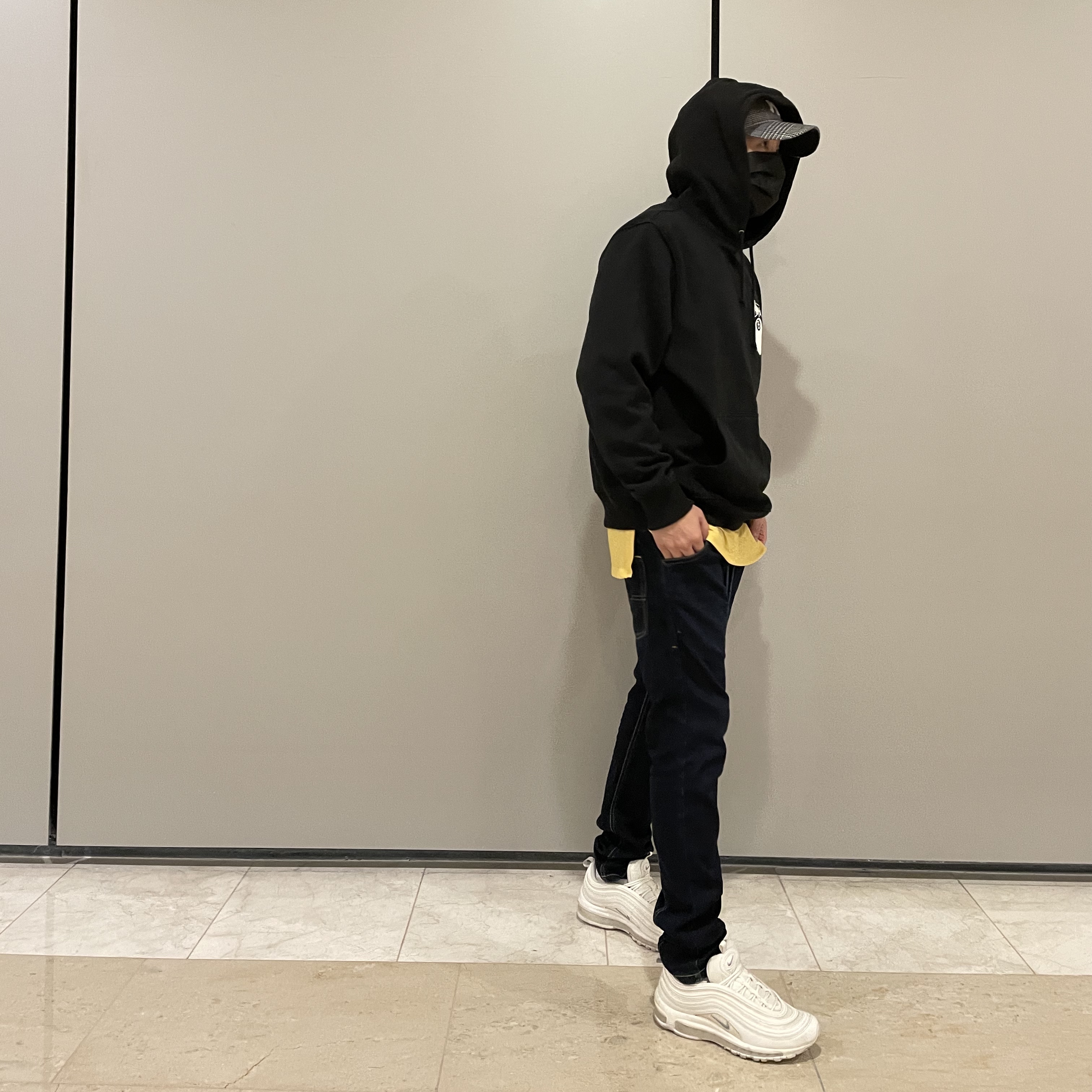 Stussy 8 Ball Hoodie Black - 21SS, Nike Air Max 97 Triple White Wolf Grey 착용 스타일 - 4