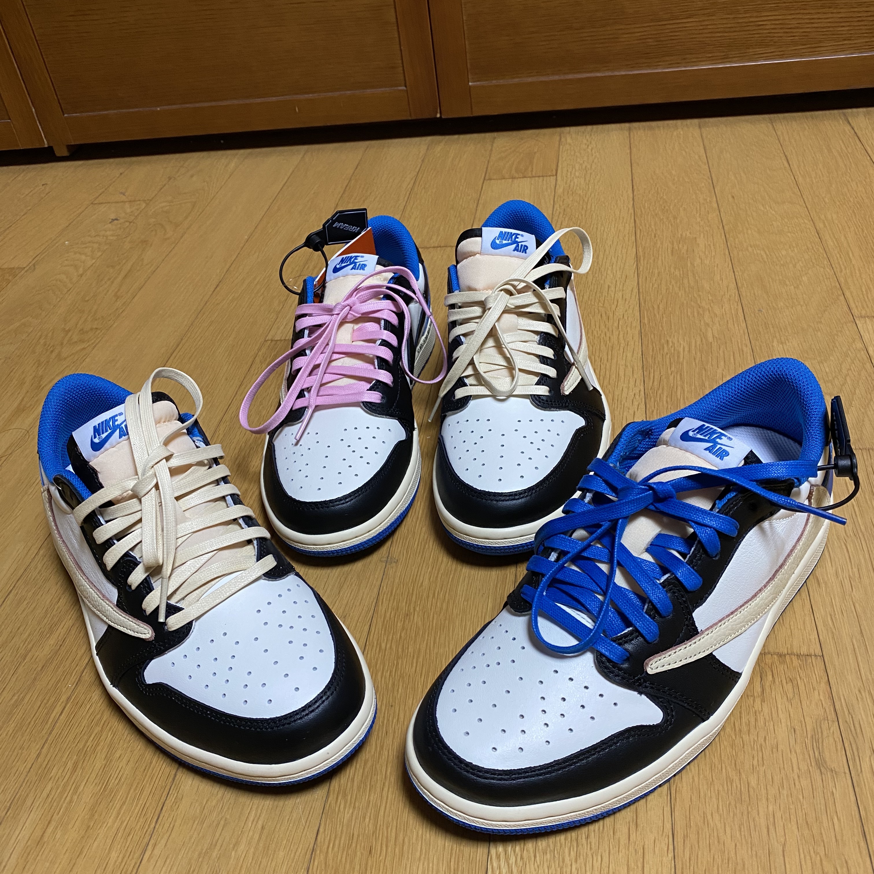 Jordan 1 x Travis Scott x Fragment Retro Low OG SP Military Blue, Jordan x Travis Scott x Fragment Hoodie Black (DJ0615-010) 착용 스타일 - 1