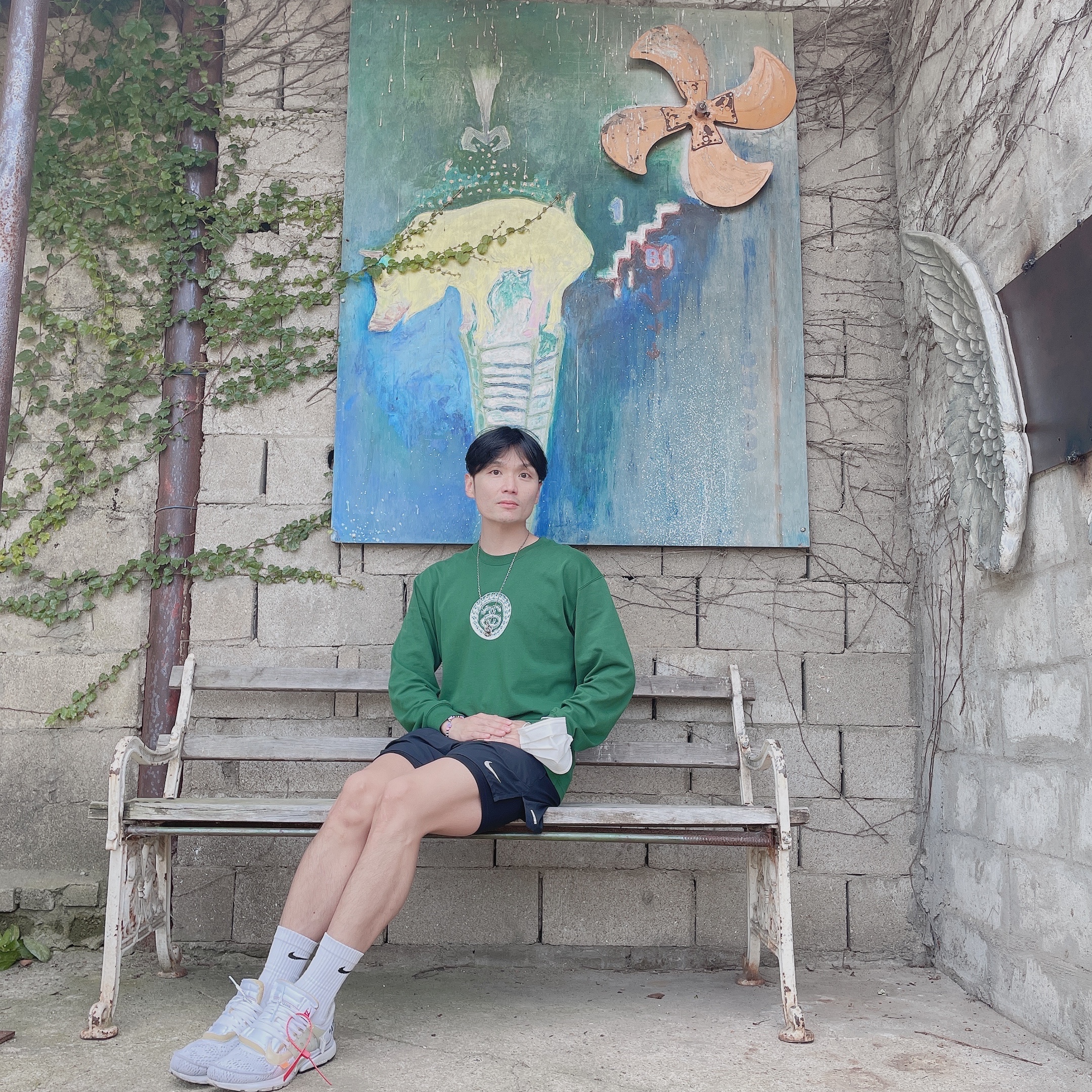 Nike x Off-White Air Presto White, Nike x Stussy Big Swoosh LS T-Shirt Green - Asia 착용 스타일 - 1