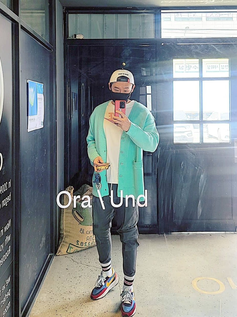 Nike x Sacai LDWaffle Blue Multi 착용 스타일