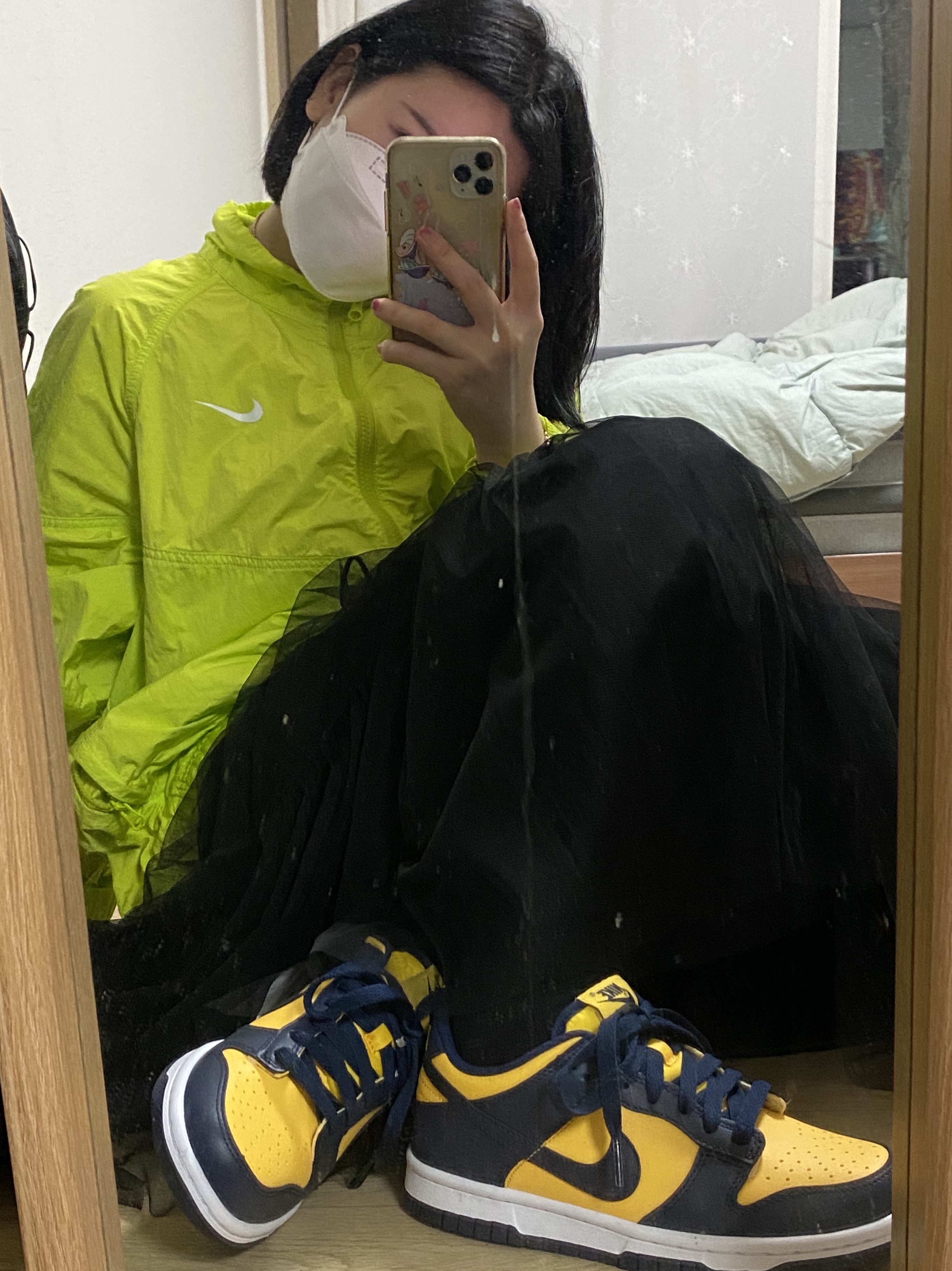 (GS) Nike Dunk Low Varsity Maize 착용 스타일
