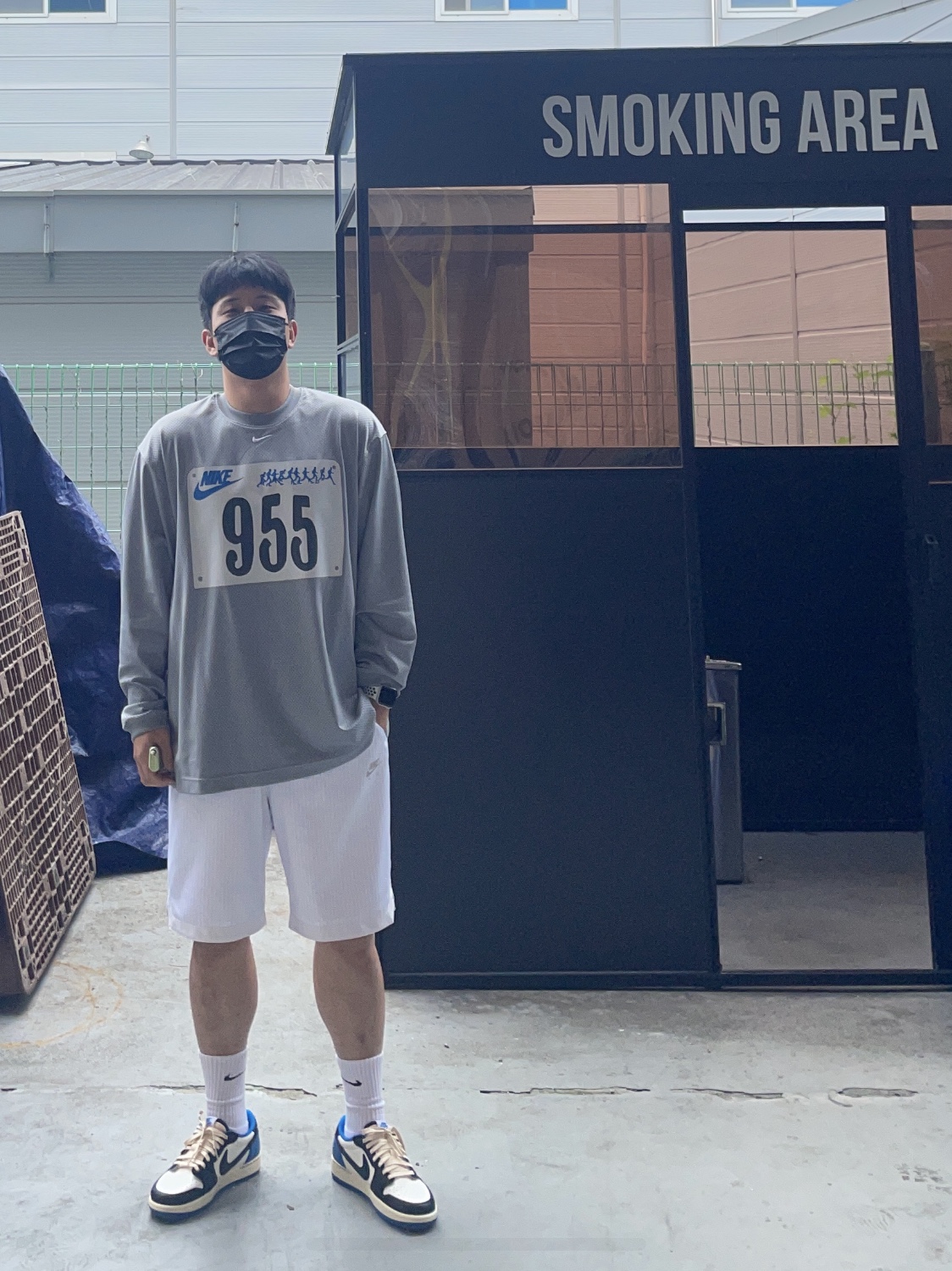 Nike x Cactus Plant Flea Market L/S Jersey Grey - Asia, Nike x Kim Jones Mesh Shorts White - US/EU 착용 스타일