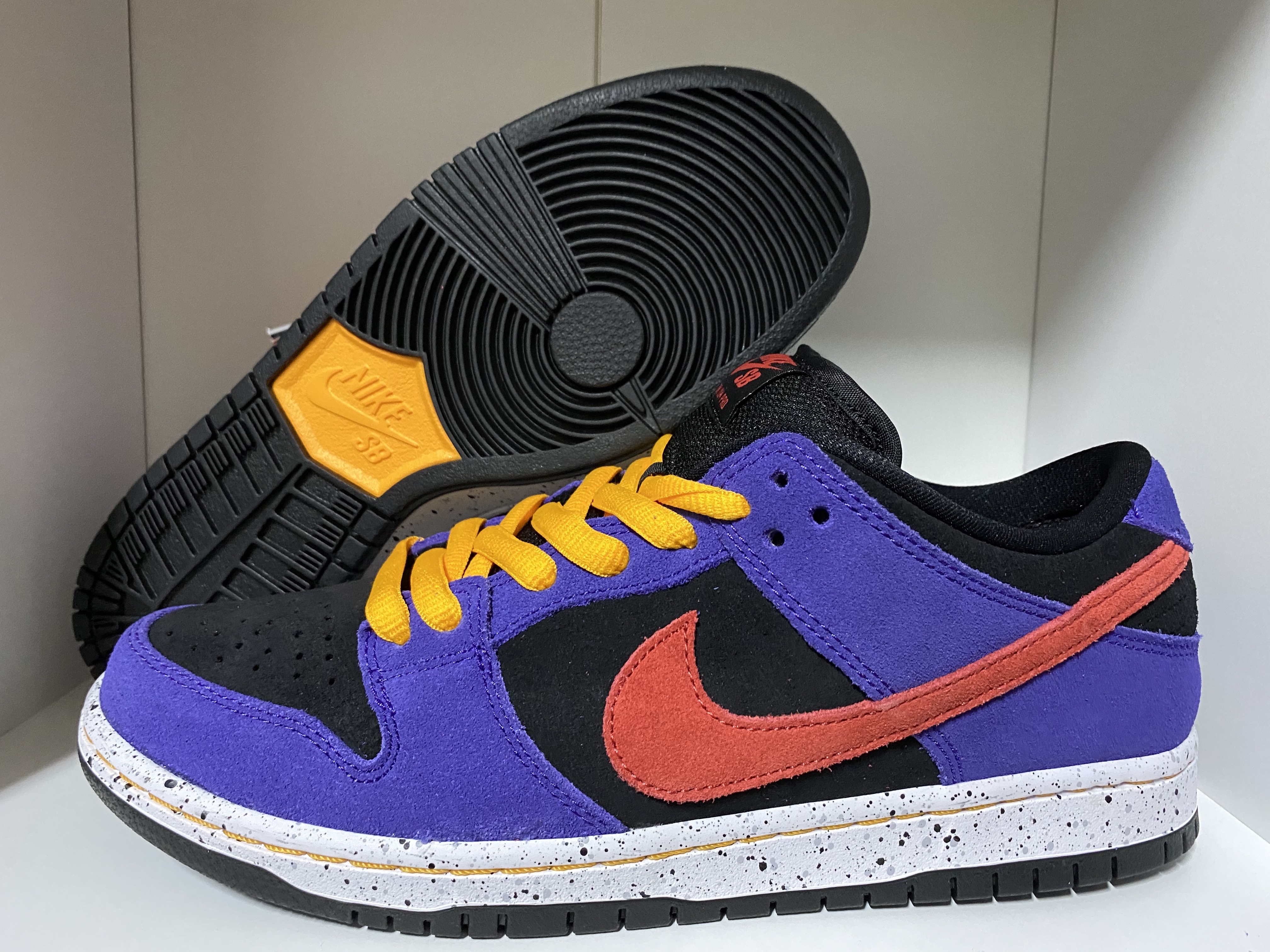 Nike SB Dunk Low Pro Trail 착용 스타일 - 1