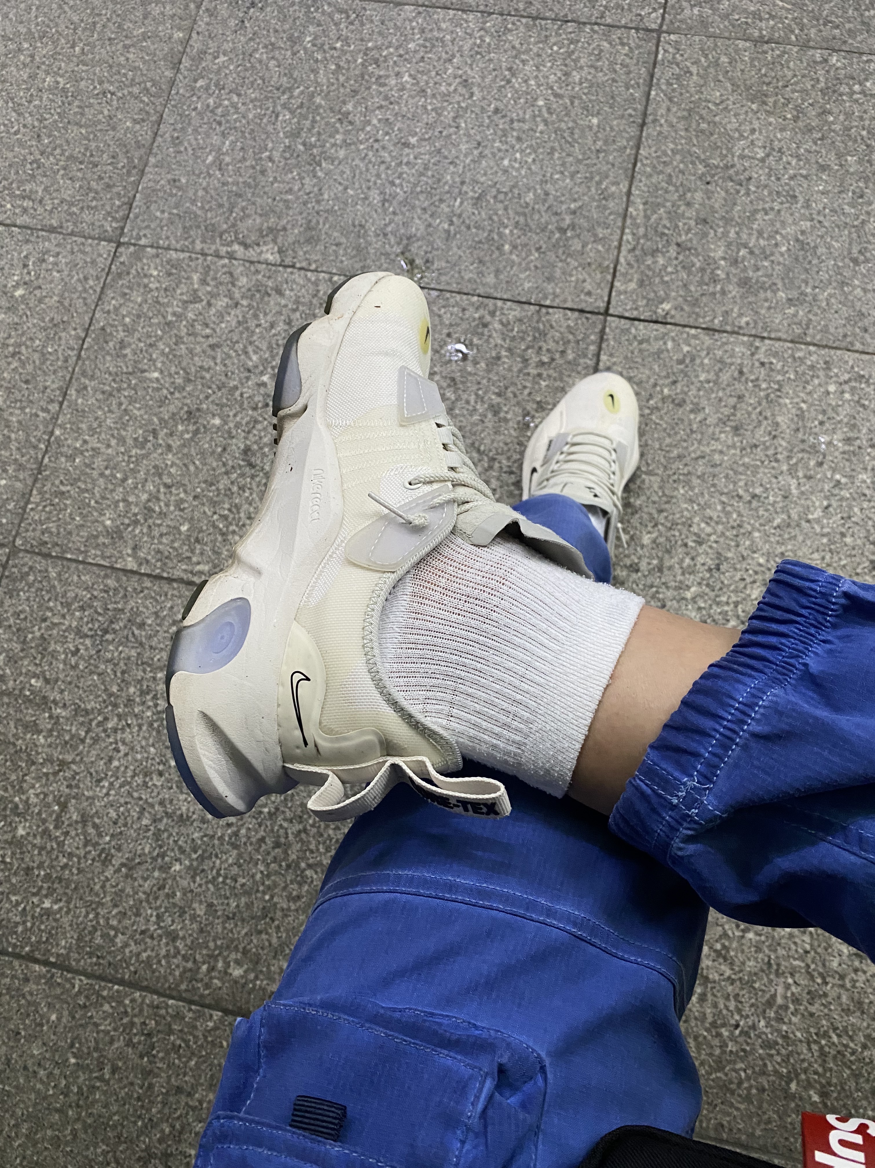 Nike React Type N.354 Gore-Tex Cream 착용 스타일