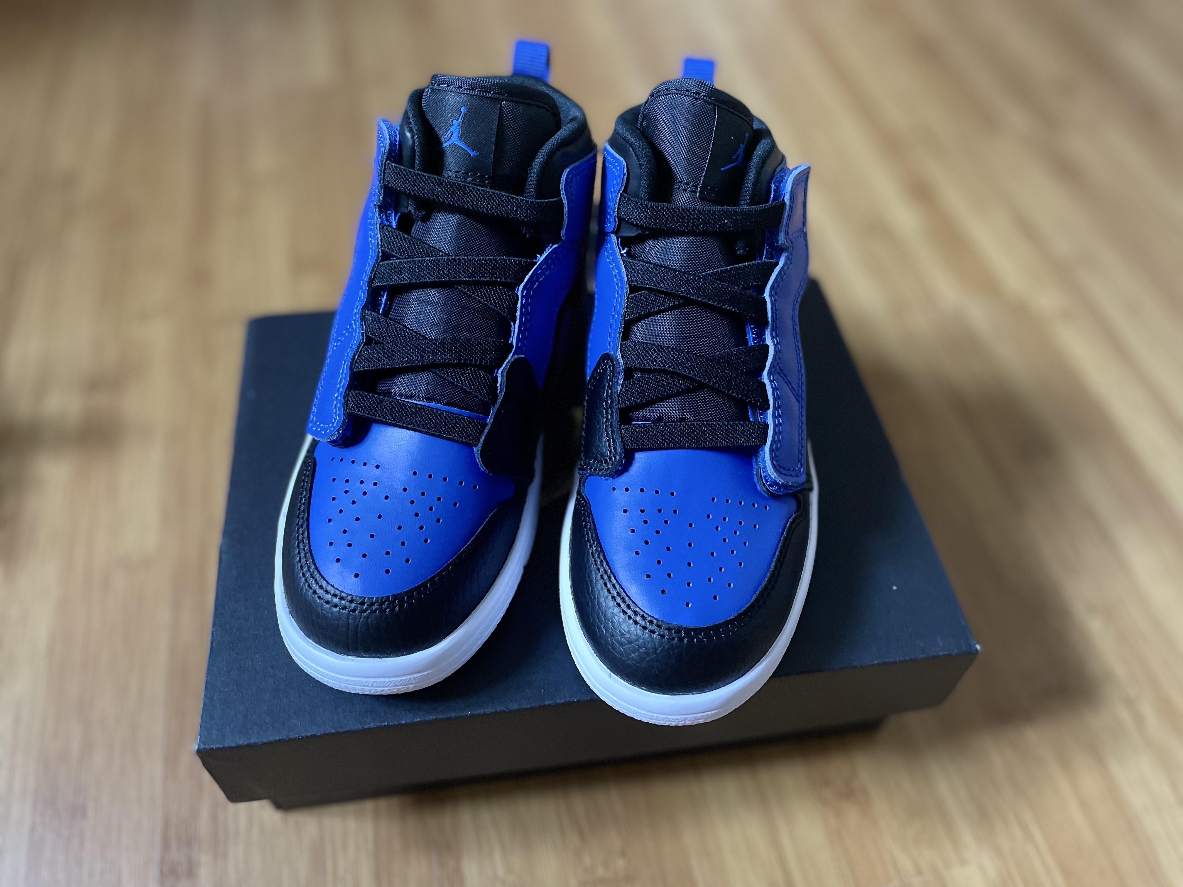 (PS) Jordan 1 Mid Alt Hyper Royal 착용 스타일 - 4