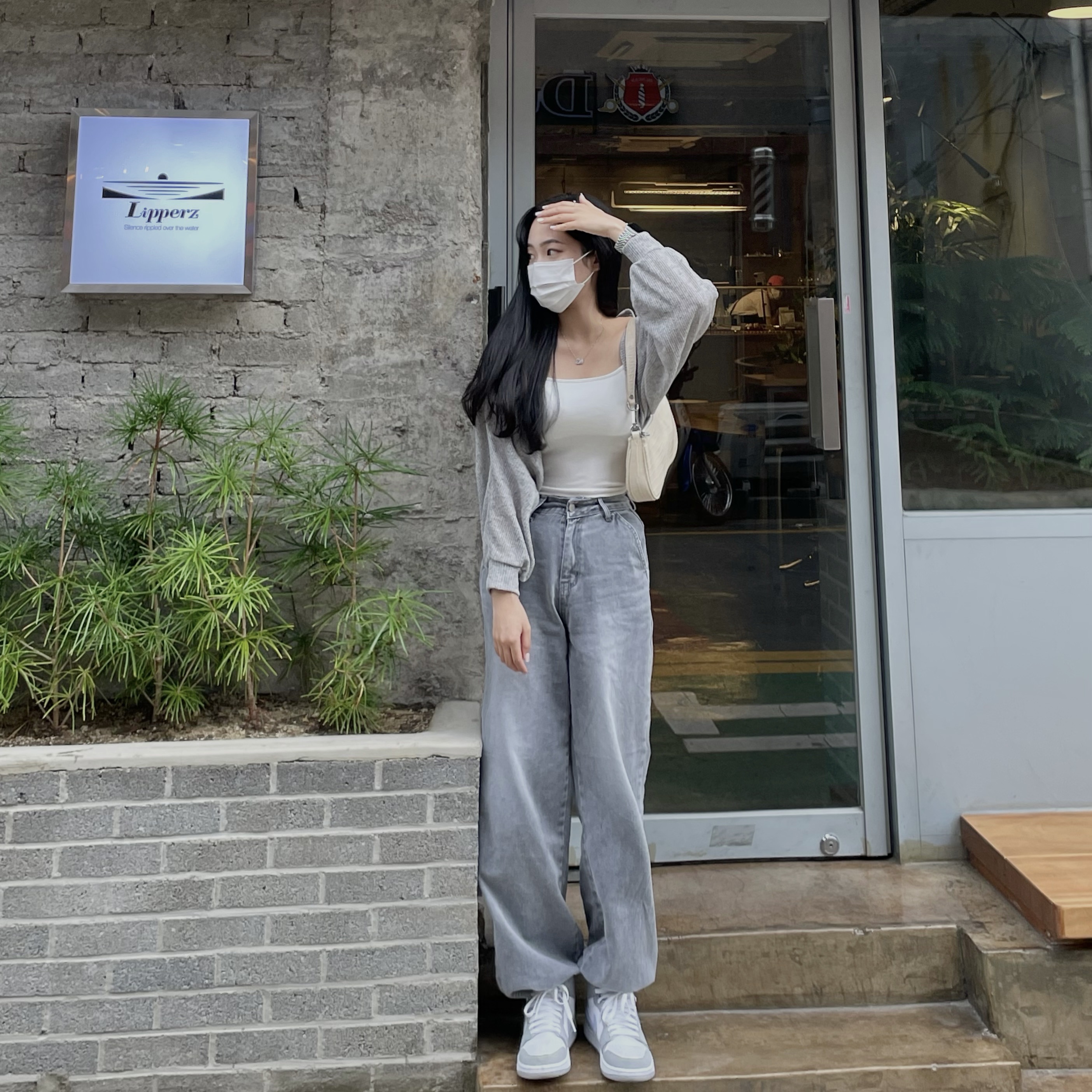 (W) Jordan 1 Mid Wolf Grey 착용 스타일