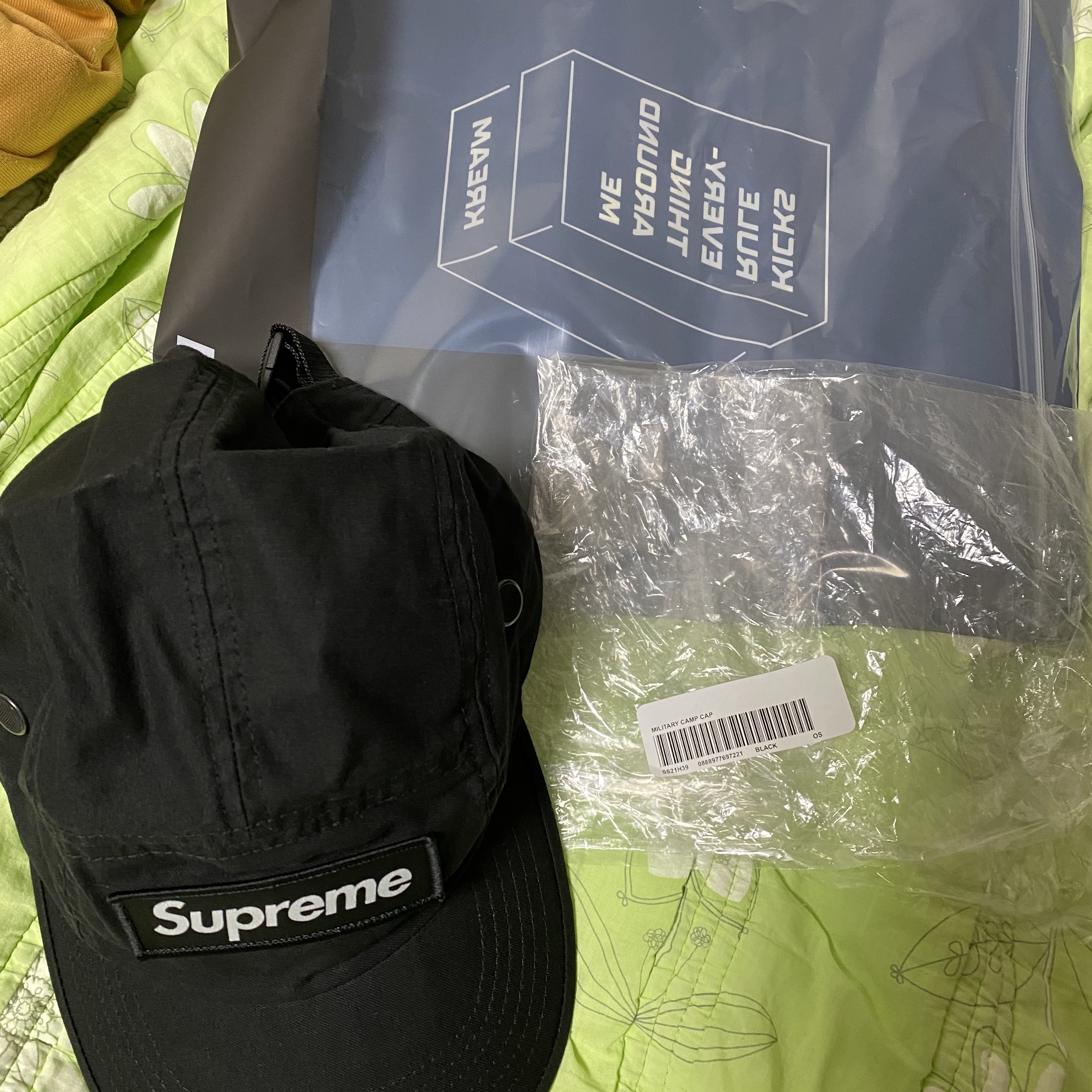 Supreme Military Camp Cap Black - 21SS 착용 스타일 - 1