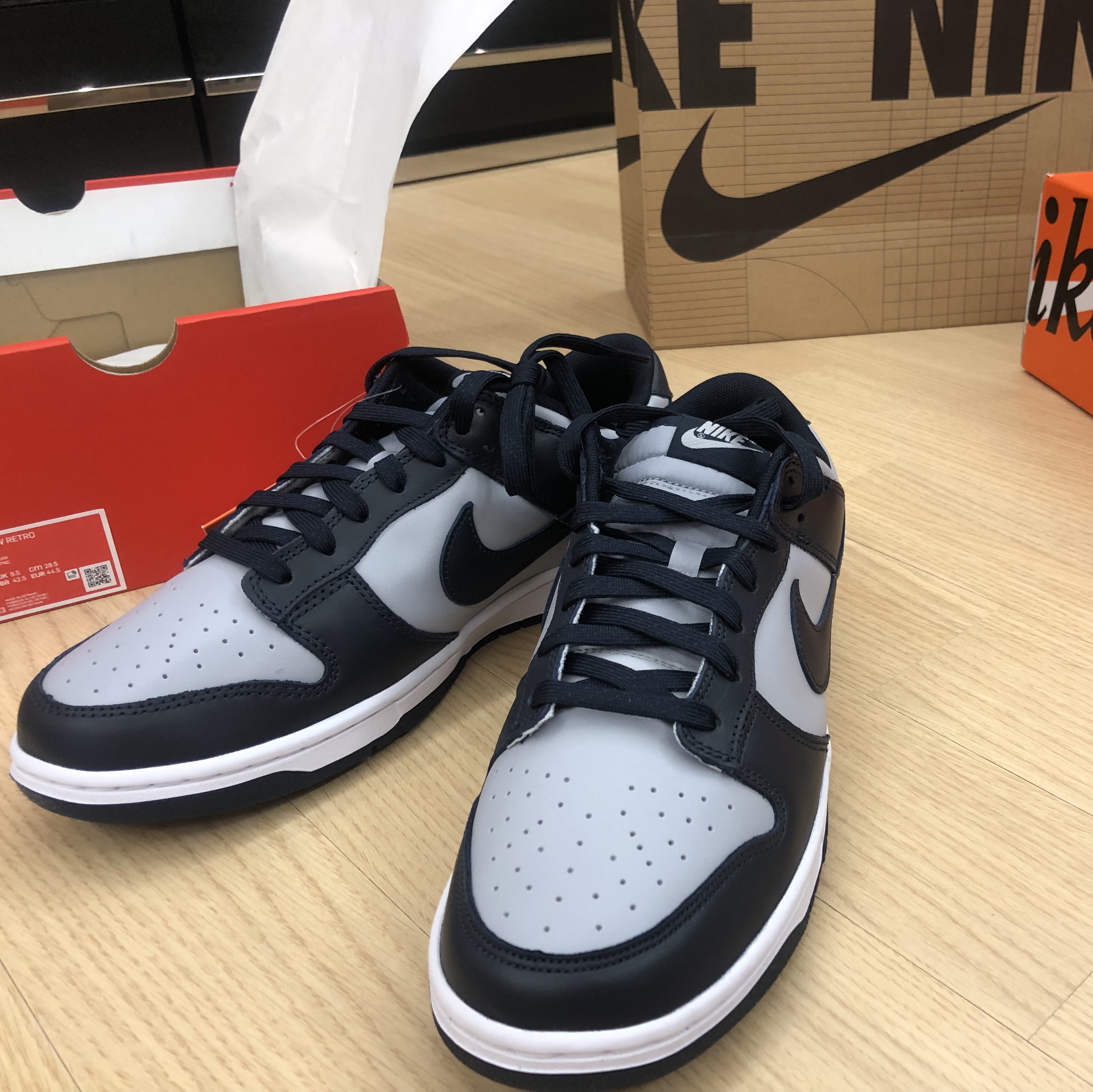 Nike Dunk Low Retro Championship Grey 착용 스타일 - 2