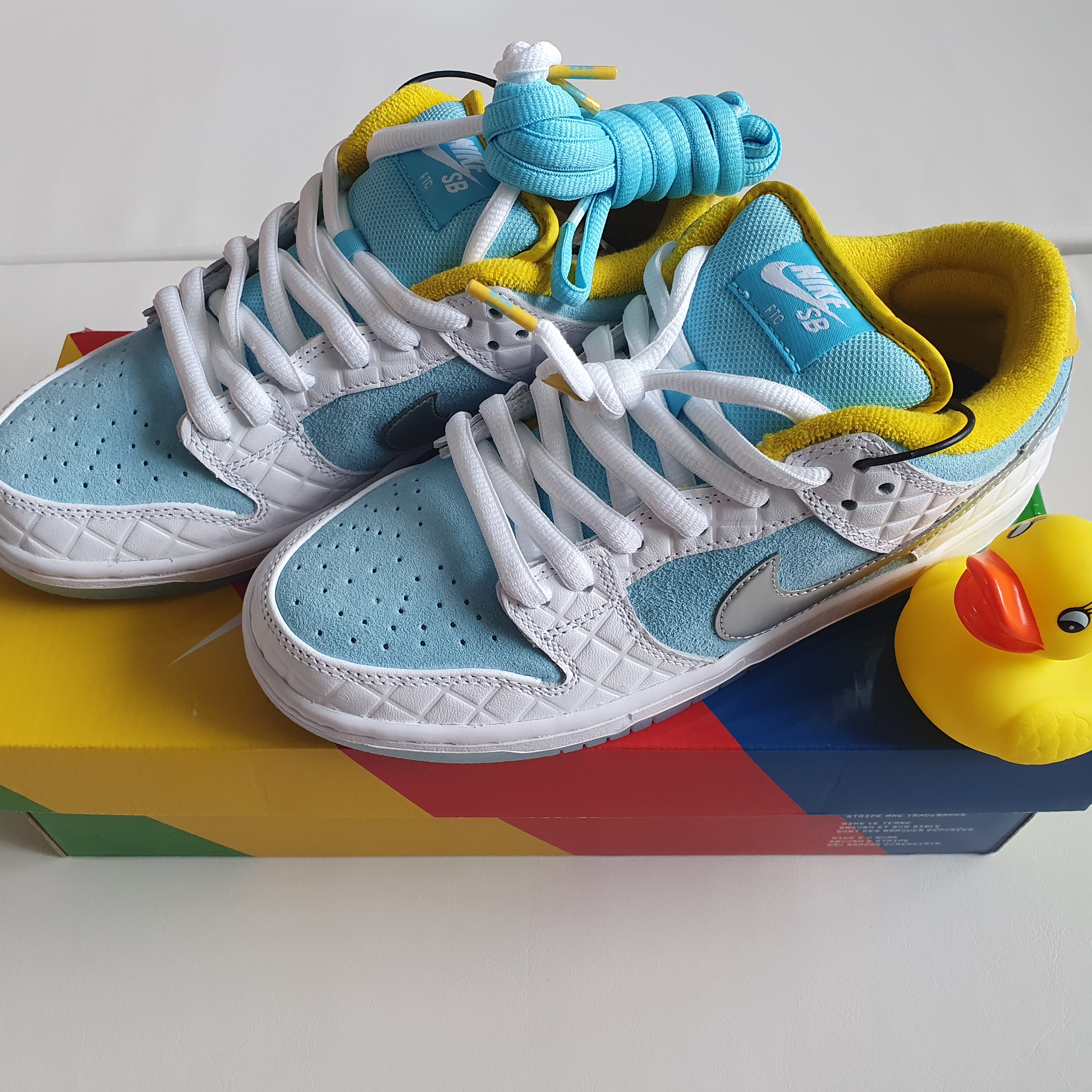 Nike x FTC SB Dunk Low Pro QS Lagoon Pulse 착용 스타일 - 1