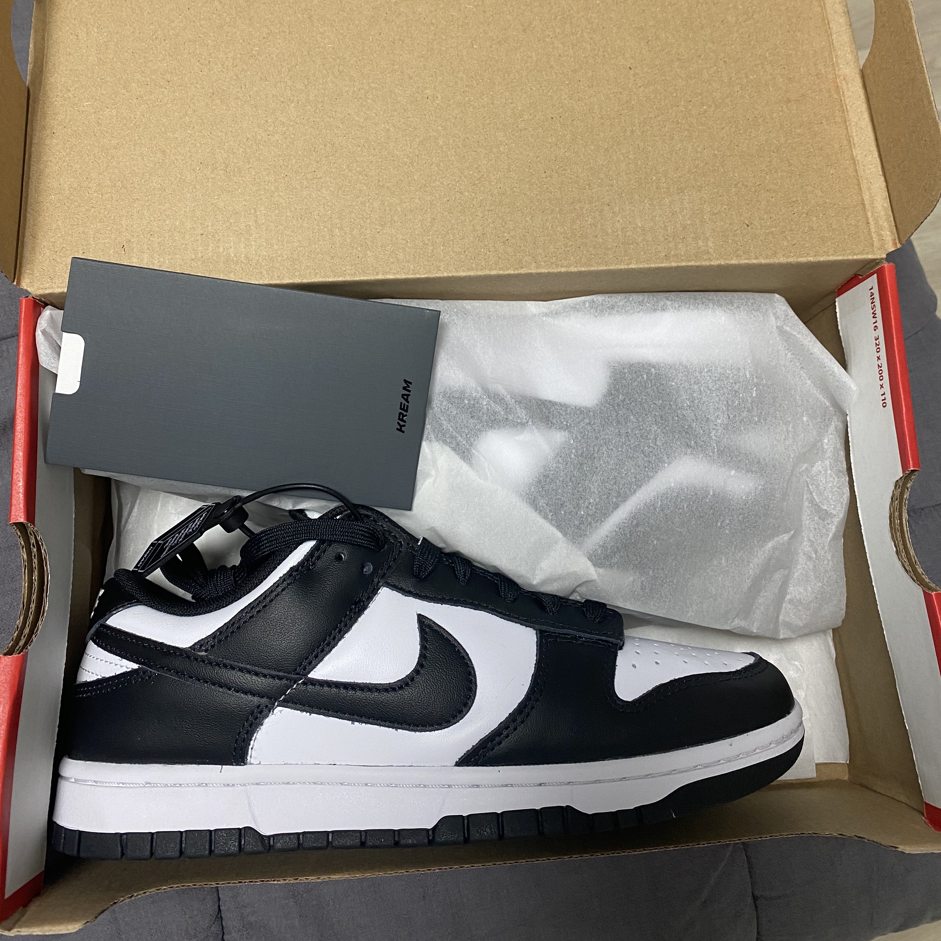 Nike Dunk Low Retro Black 착용 스타일