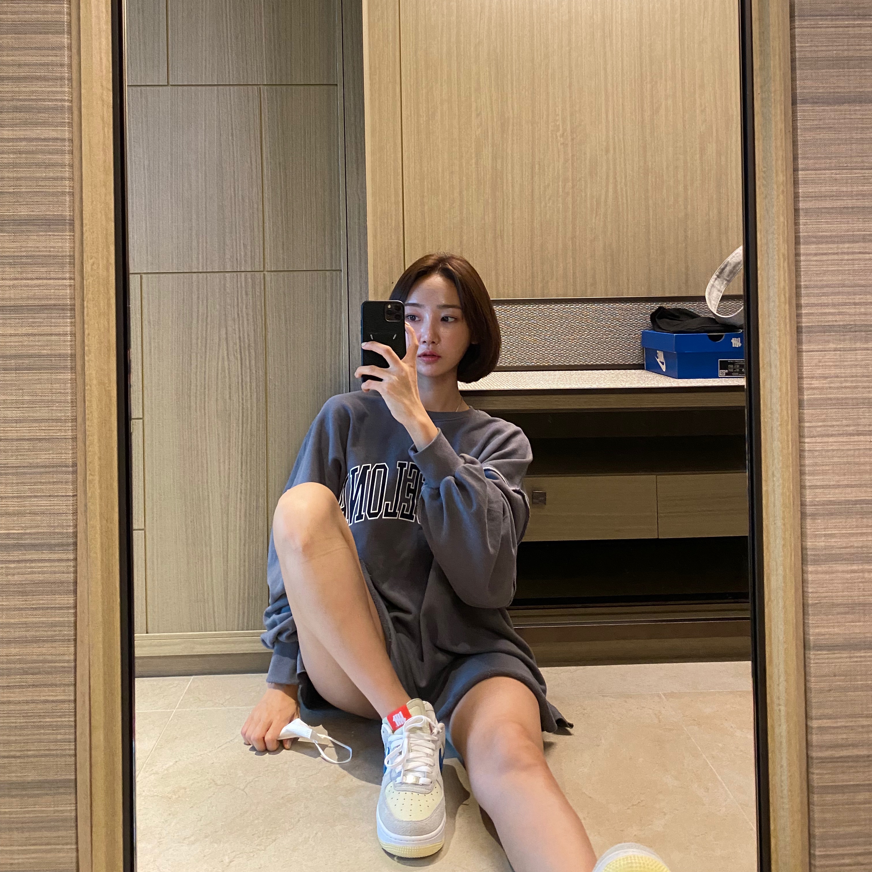 Nike x Undefeated Air Force 1 Low SP 5 On It 착용 스타일