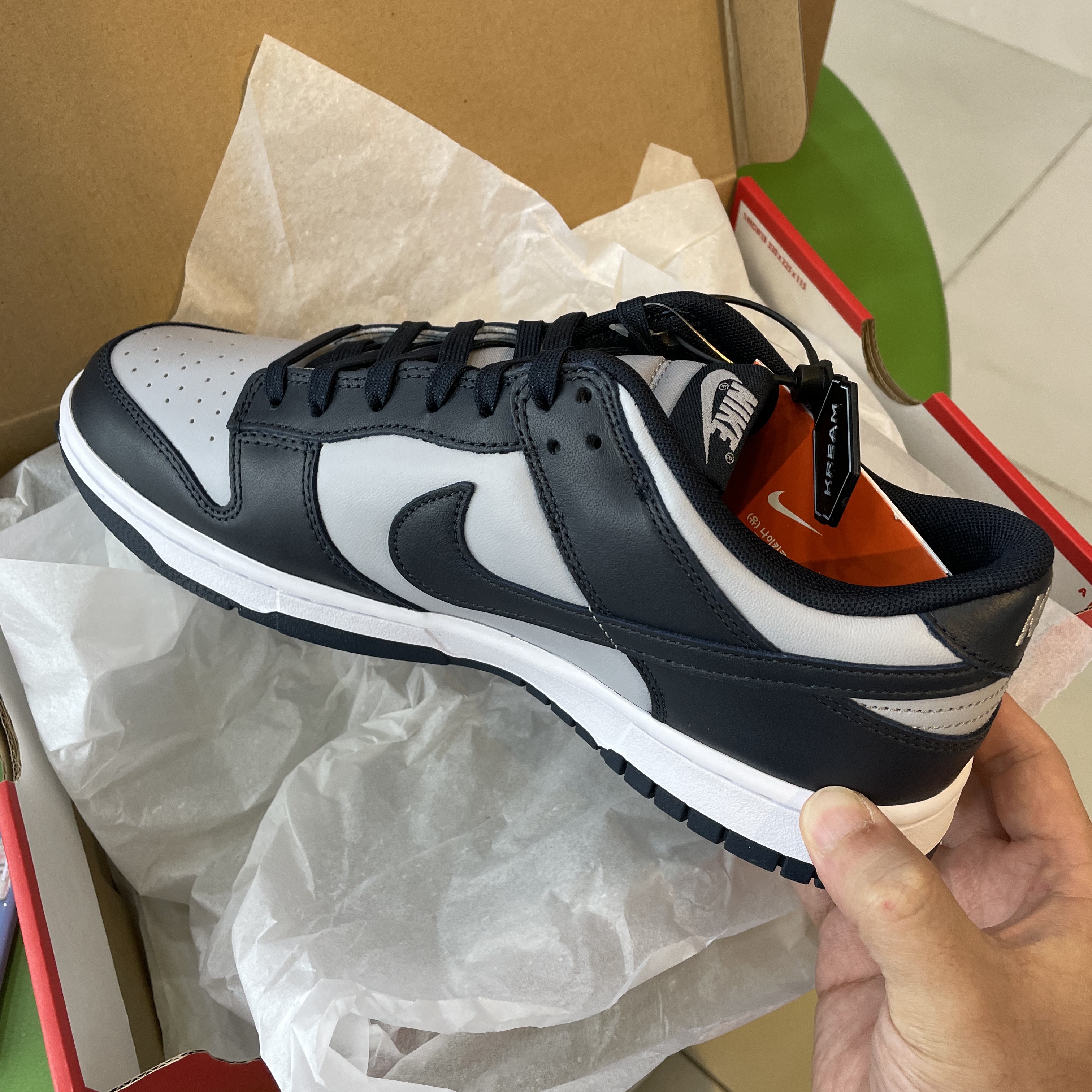Nike Dunk Low Retro Championship Grey 착용 스타일 - 2