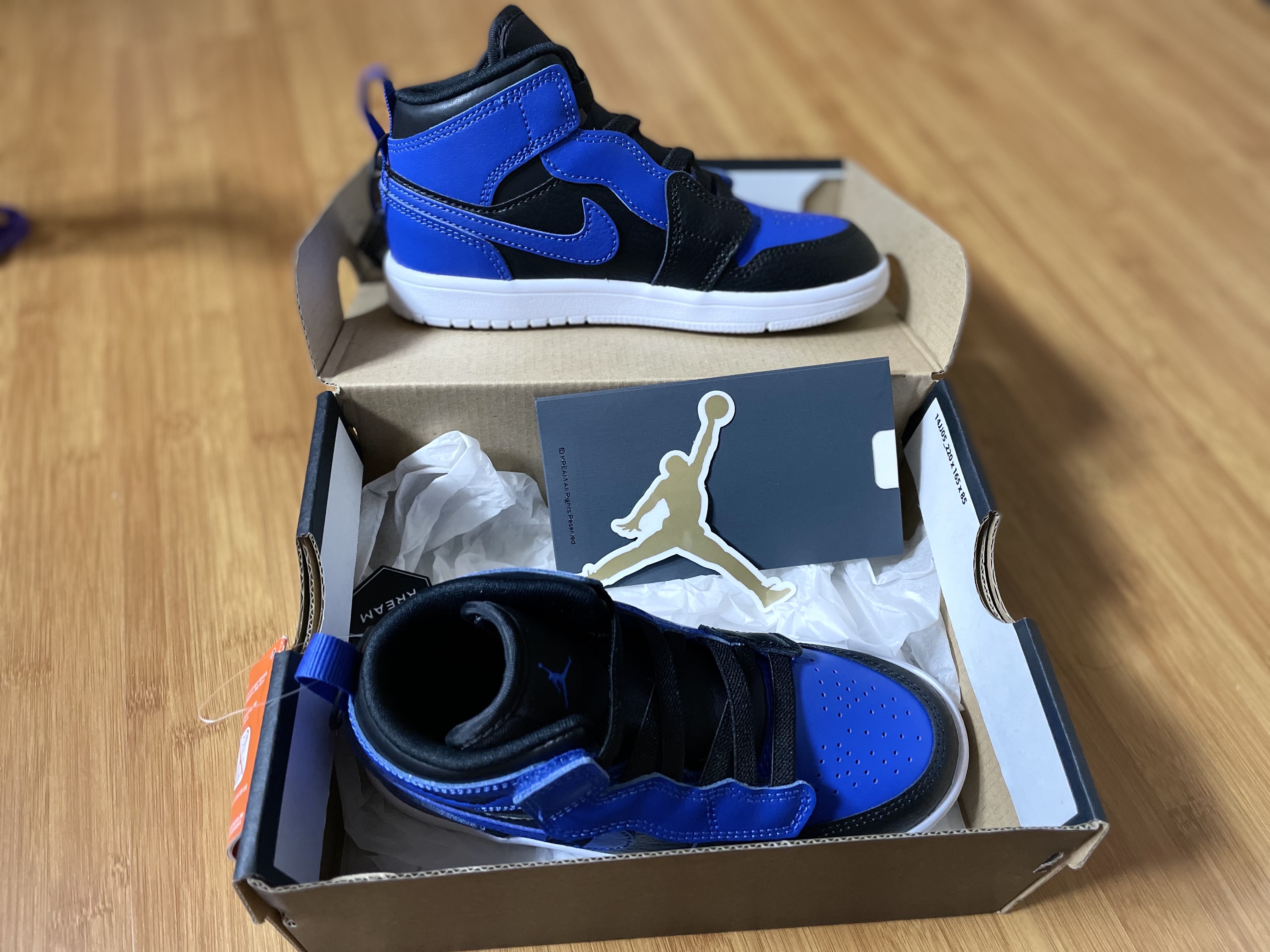 (PS) Jordan 1 Mid Alt Hyper Royal 착용 스타일 - 3