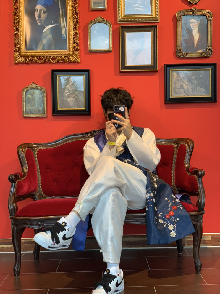 KREAM 프로필 이미지