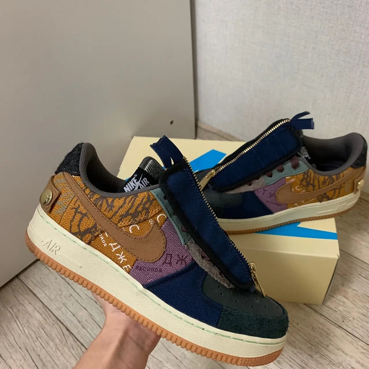 Nike x Travis Scott Air Force 1 Low Cactus Jack 착용 스타일 - 3