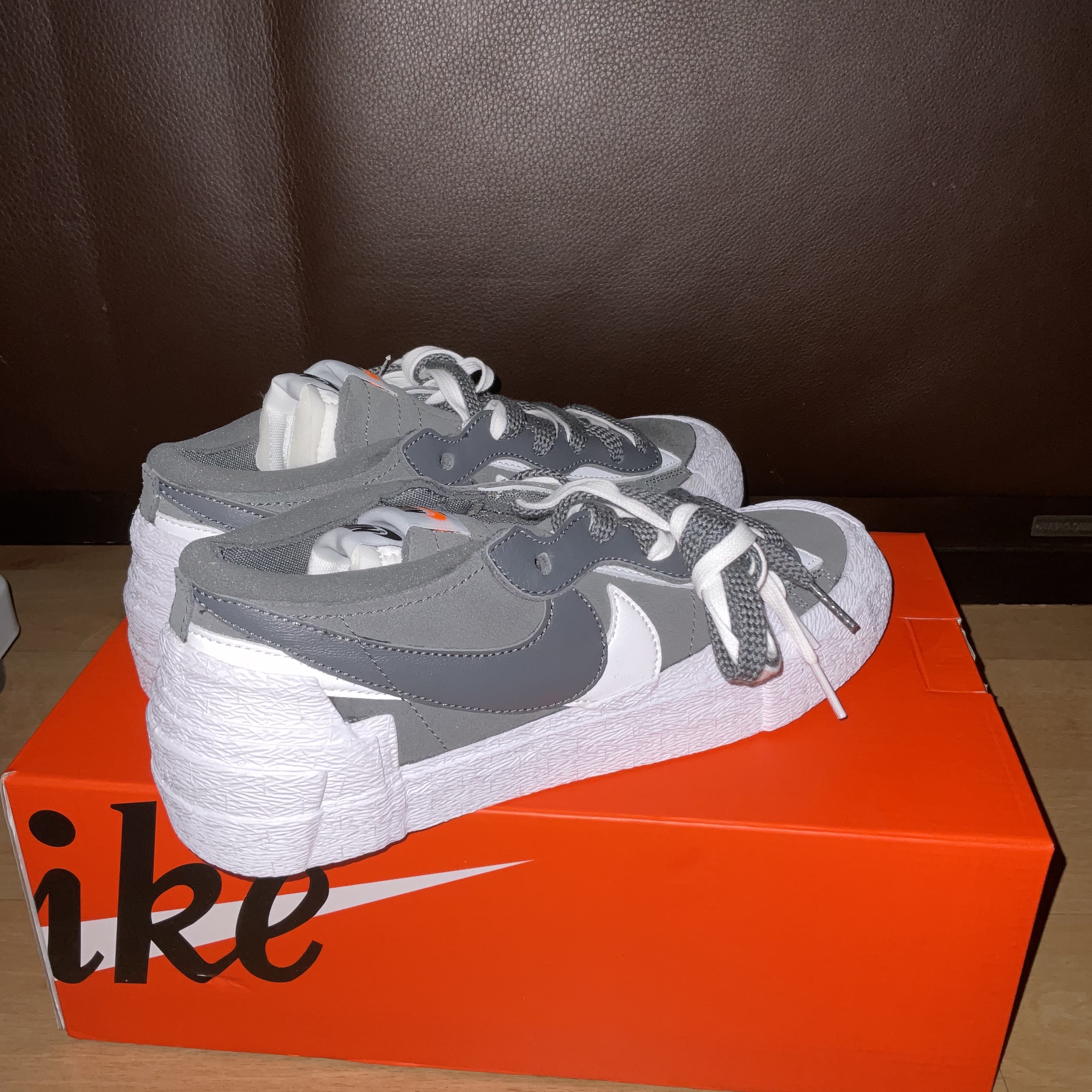 Nike x Sacai Blazer Low Iron Grey 착용 스타일 - 2