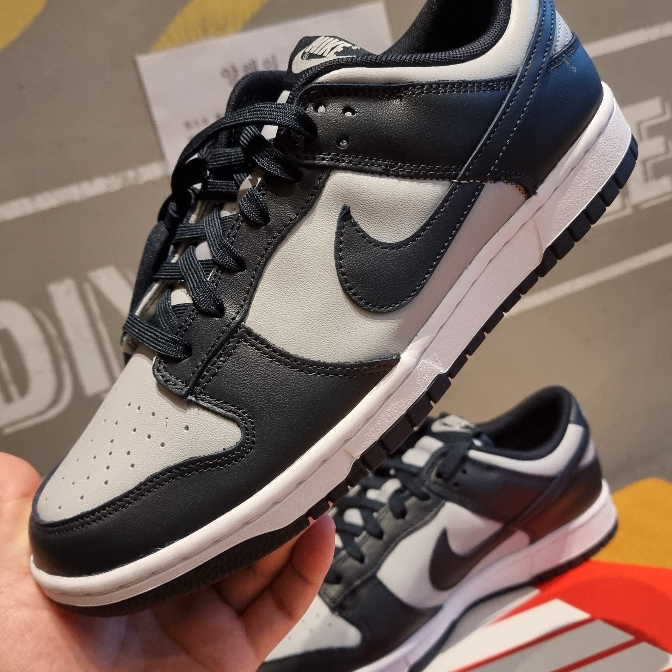Nike Dunk Low Retro Championship Grey 착용 스타일