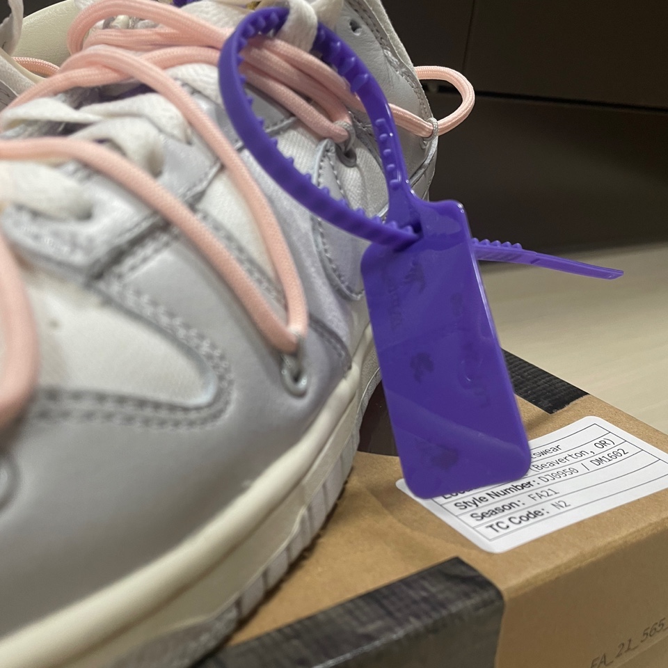 Nike x Off-White Dunk Low The 50 - Lot 24 착용 스타일 - 2