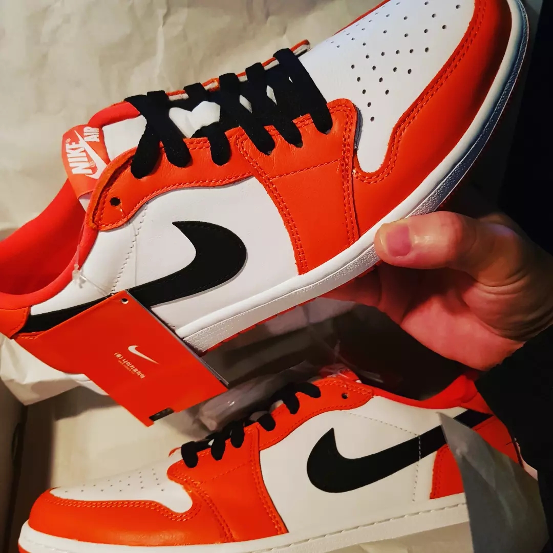 Jordan 1 Low OG Starfish 착용 스타일