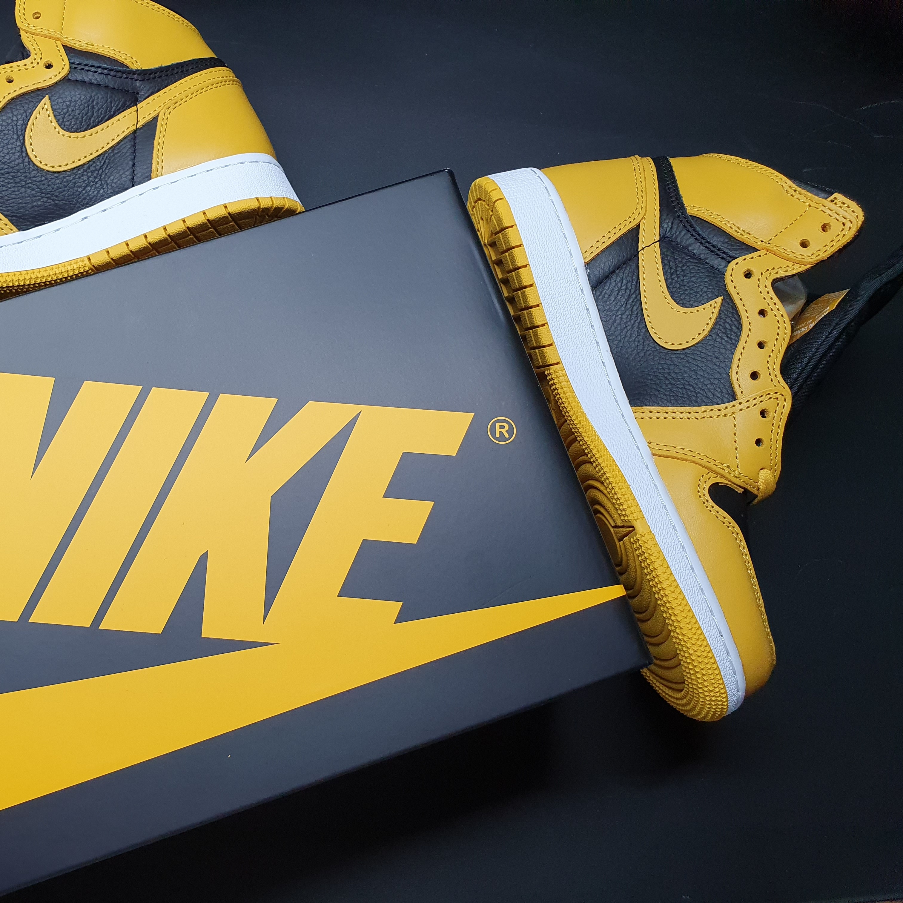 Jordan 1 Retro High OG Pollen, (GS) Jordan 1 Retro High OG Pollen 착용 스타일 - 1