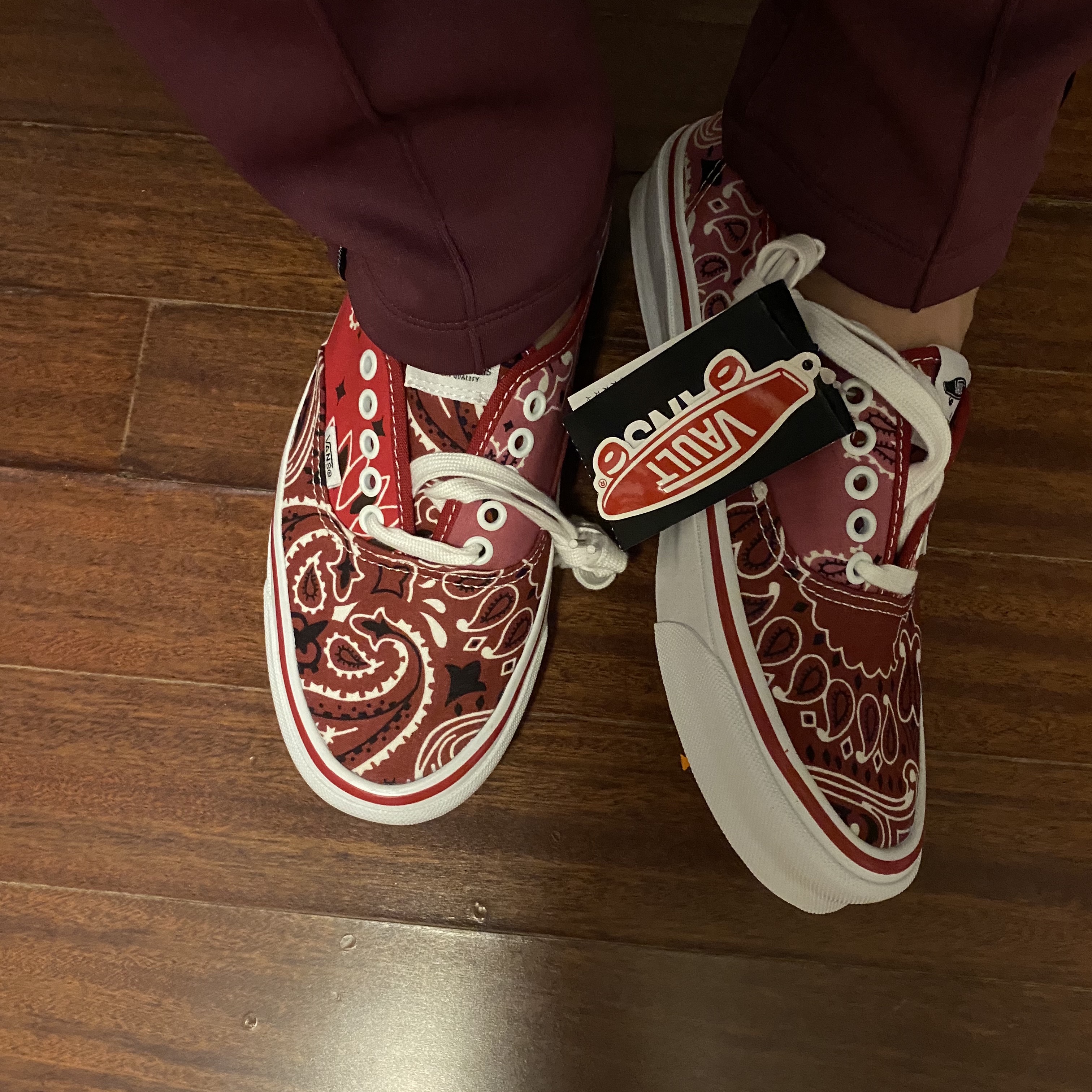 Vans Vault x Bedwin & The Heartbreakers OG Authentic LX Multi-Color-Red 착용 스타일 - 2