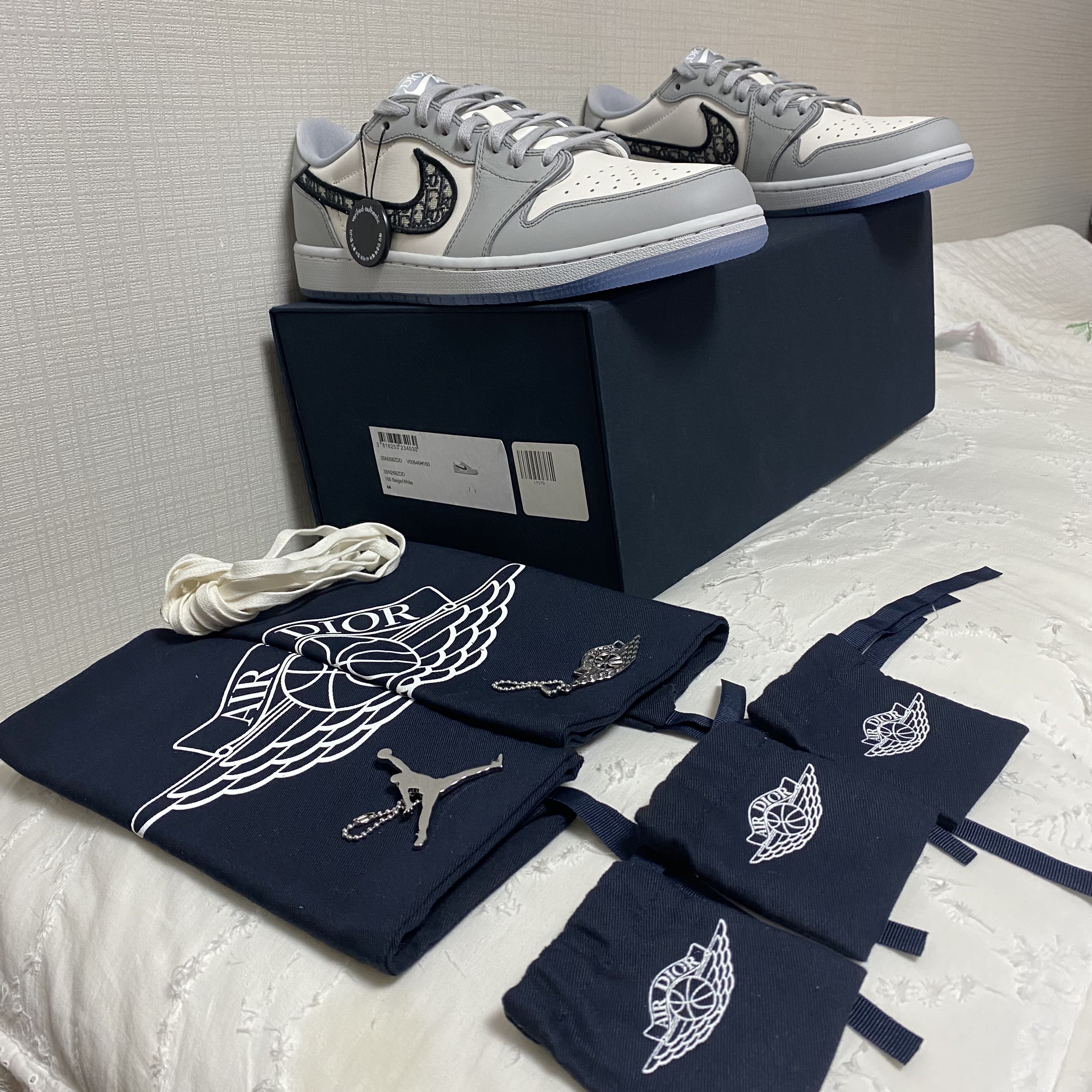 Jordan 1 x Dior Low OG 착용 스타일 - 2