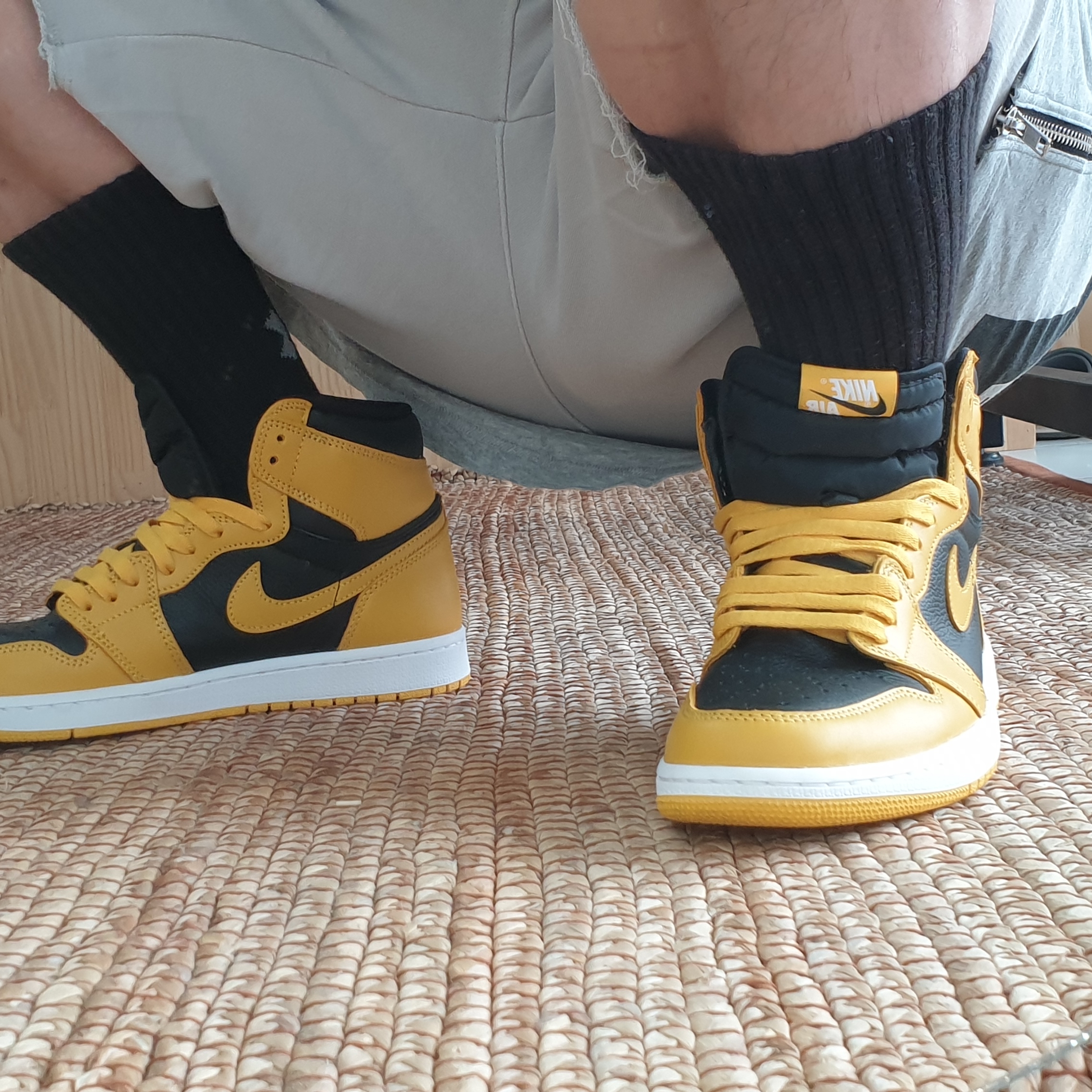 Jordan 1 Retro High OG Pollen 착용 스타일 - 1