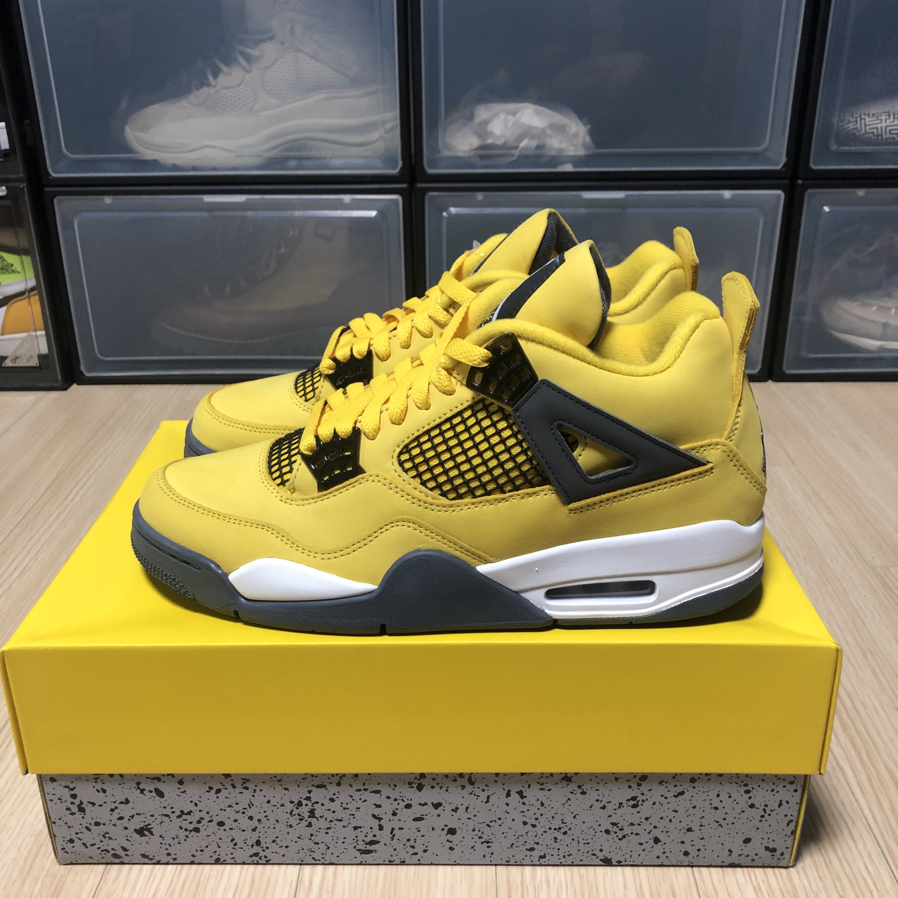 Jordan 4 Retro Tour Yellow 착용 스타일 - 1