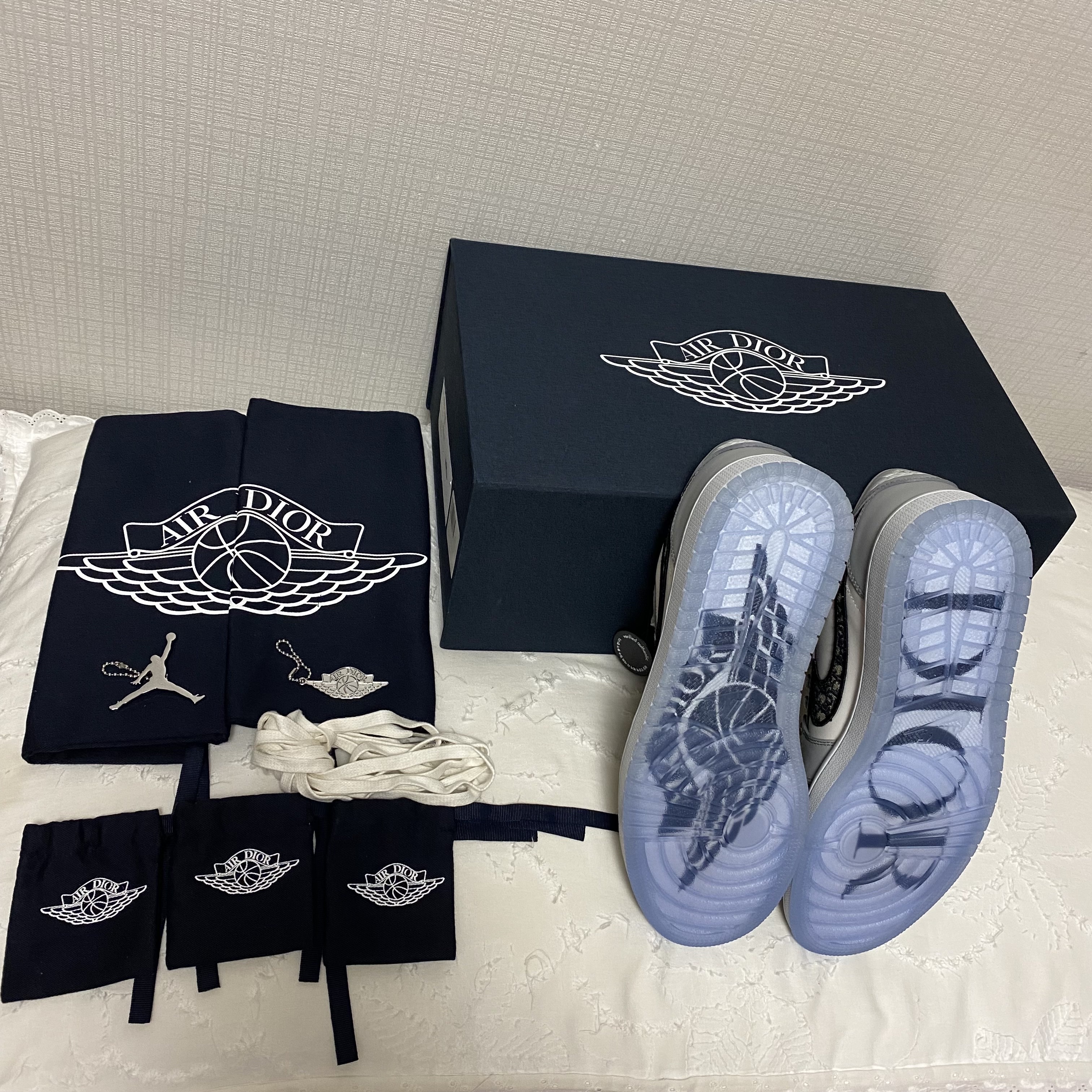 Jordan 1 x Dior Low OG 착용 스타일 - 4