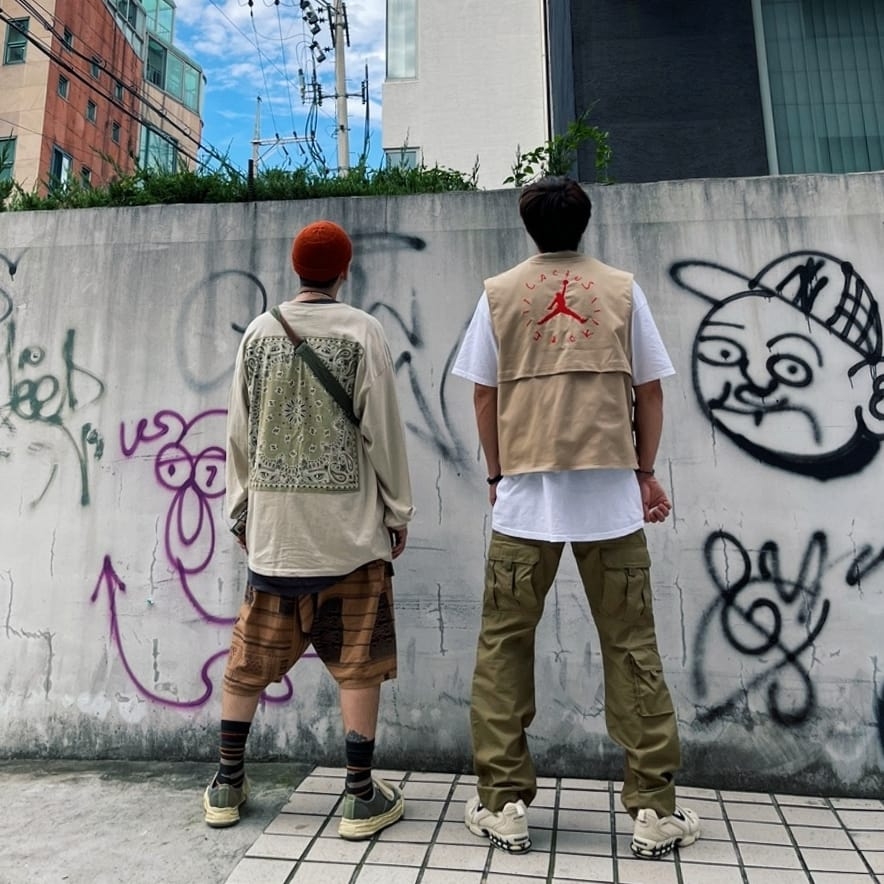 Maison Mihara Yasuhiro Hank OG Sole OD Canvas Low-top Sneakers Black, Nike x Stussy Air Zoom Spiridon Cage 2 Fossil 착용 스타일 - 3
