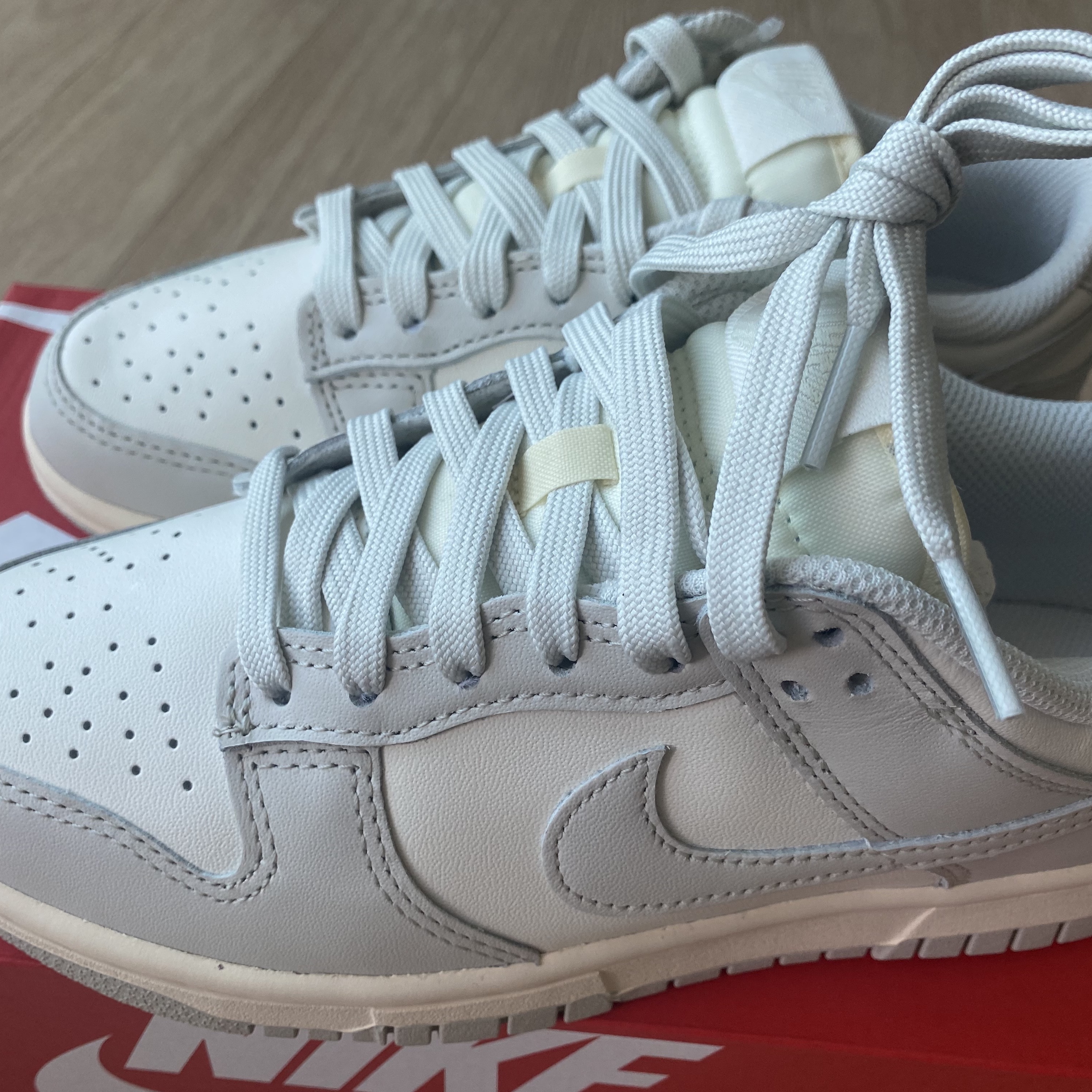 (W) Nike Dunk Low Light Bone 착용 스타일