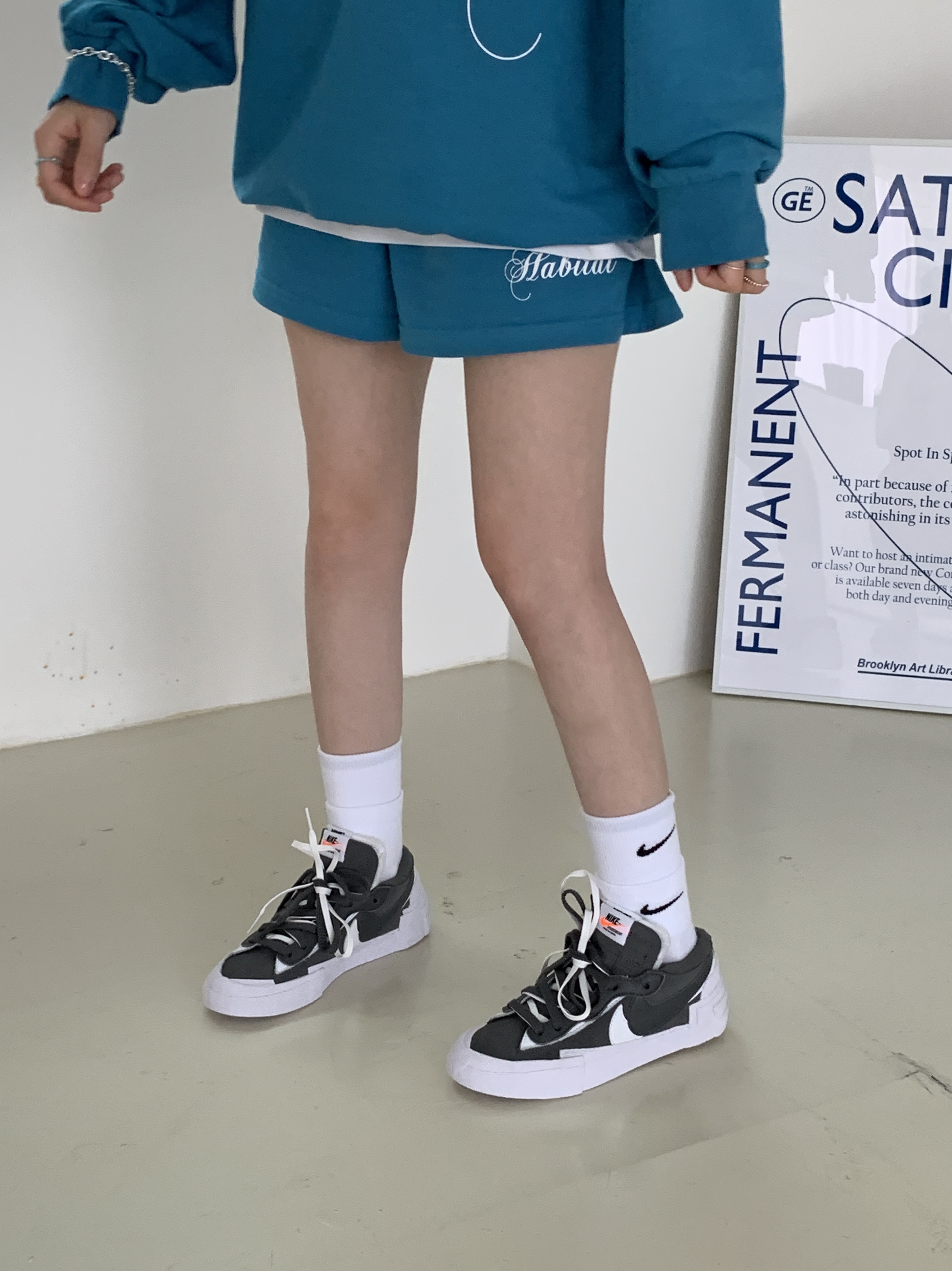 Nike x Sacai Blazer Low Iron Grey, Nike x Matthew M Williams NRG Socks White 착용 스타일 - 3