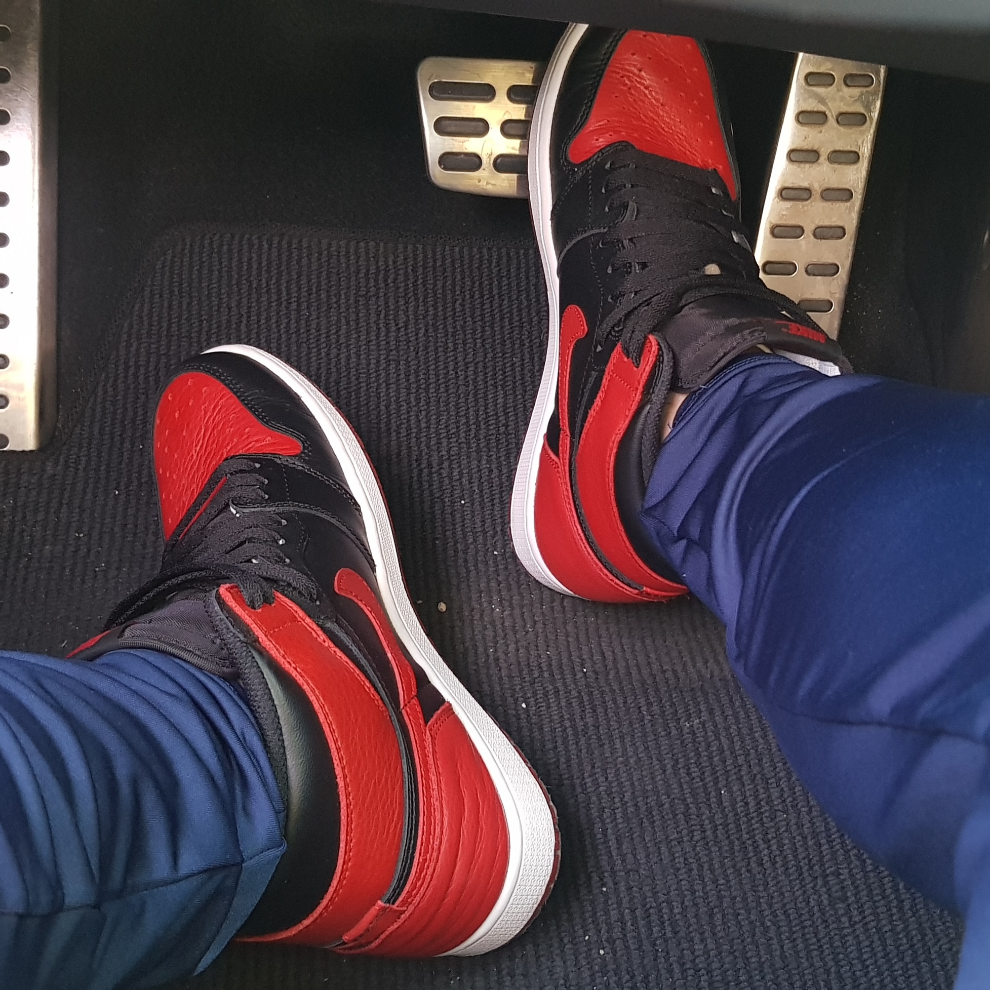 Jordan 1 Retro High OG Bred Banned 2016 착용 스타일 - 2